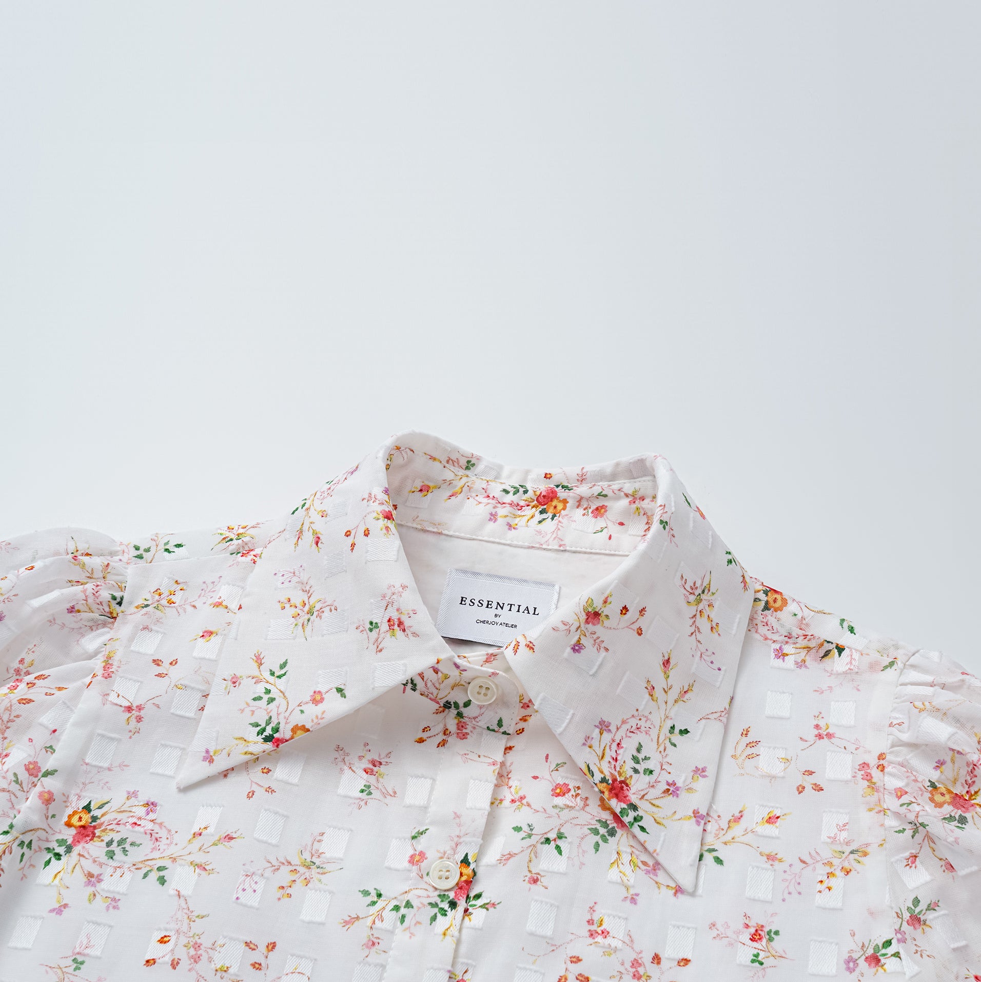 “慵懶俏麗”特殊工藝印花襯衫