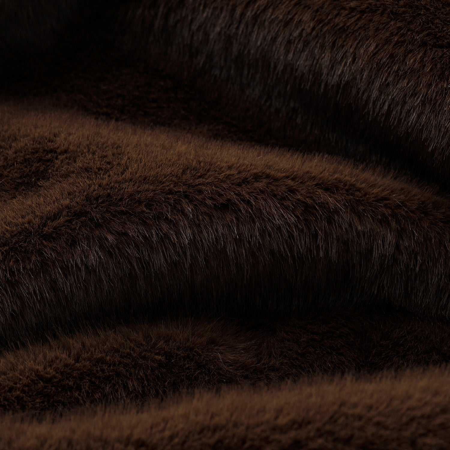 “Imperial Gala” 柔奢霧絨環保皮草長版馬甲背心—Velvet Mink錦貂流華