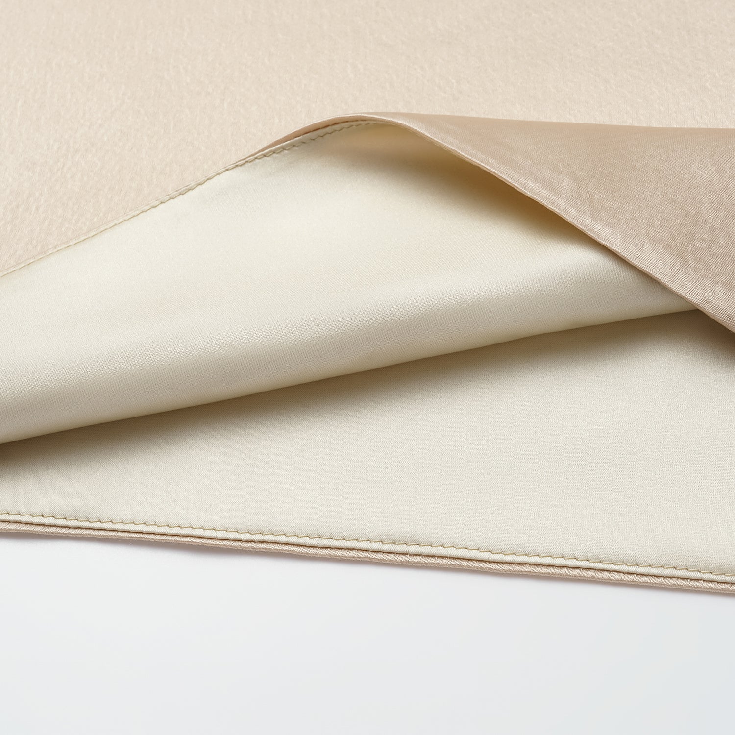 “春意” 晶鱗肌理醋酸輕中式襯衫—香檳金