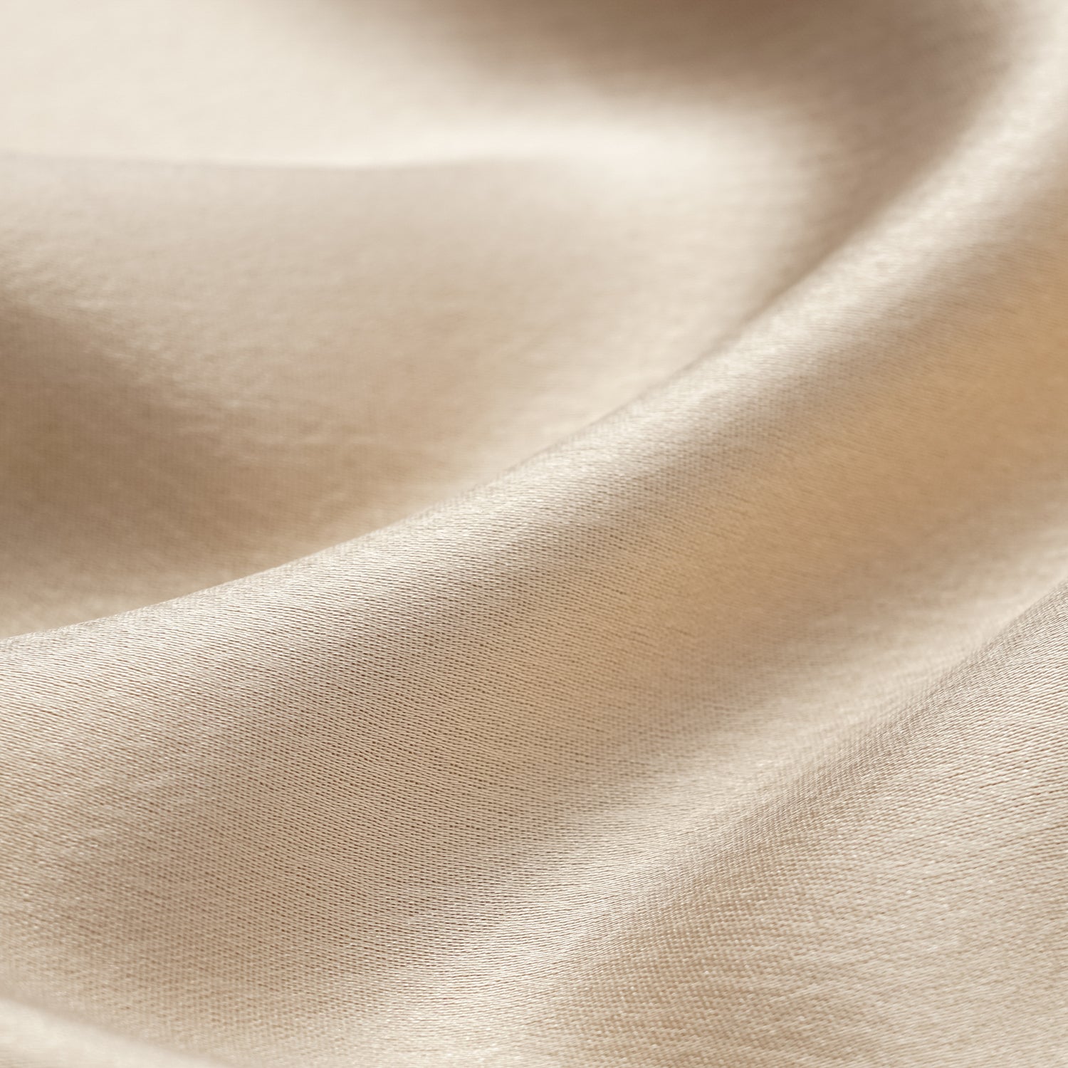 “春意” 晶鱗肌理醋酸輕中式襯衫—香檳金