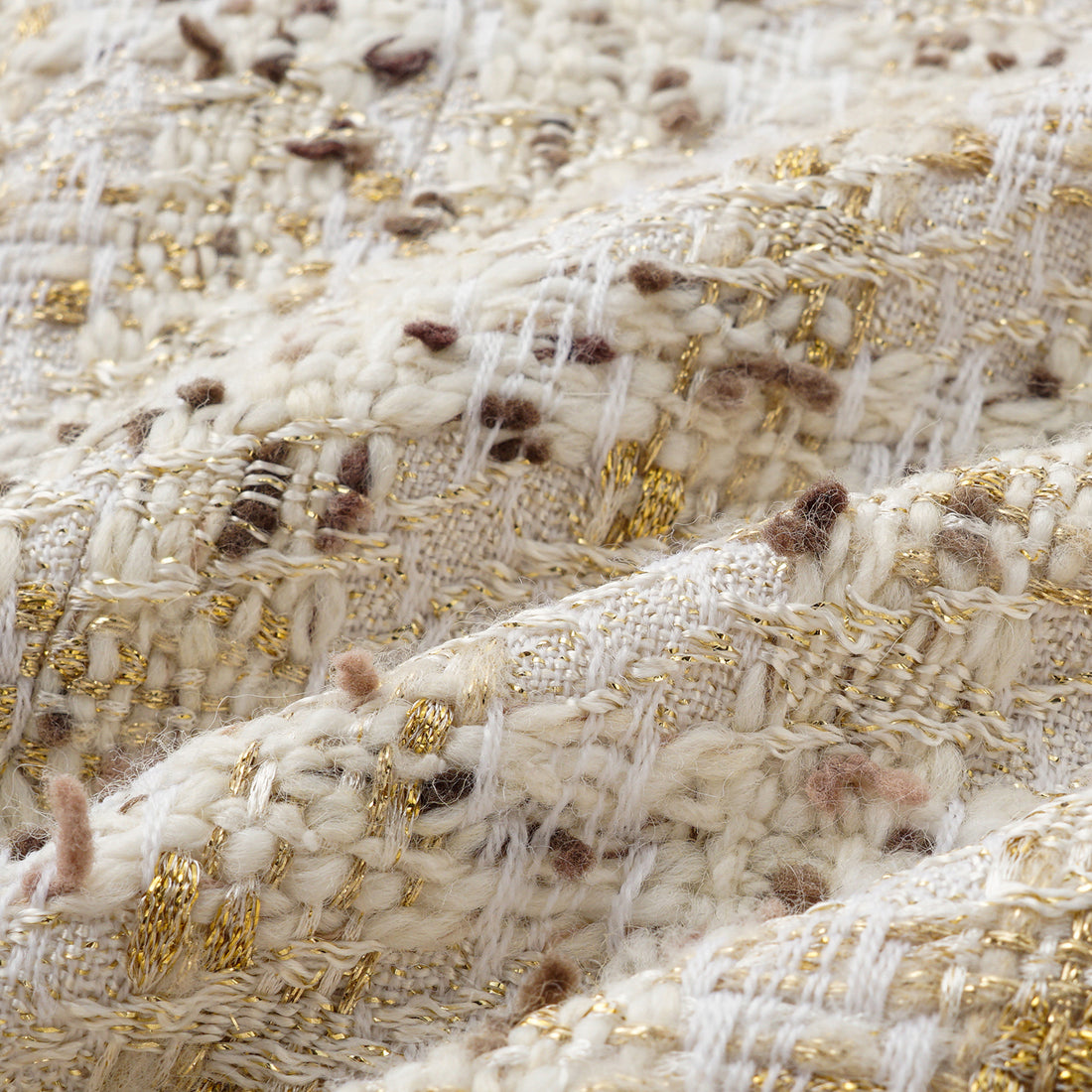 "Chelsea Citywalk." 法國花呢經典No.4外套—Gilded Lisbon金色里斯本