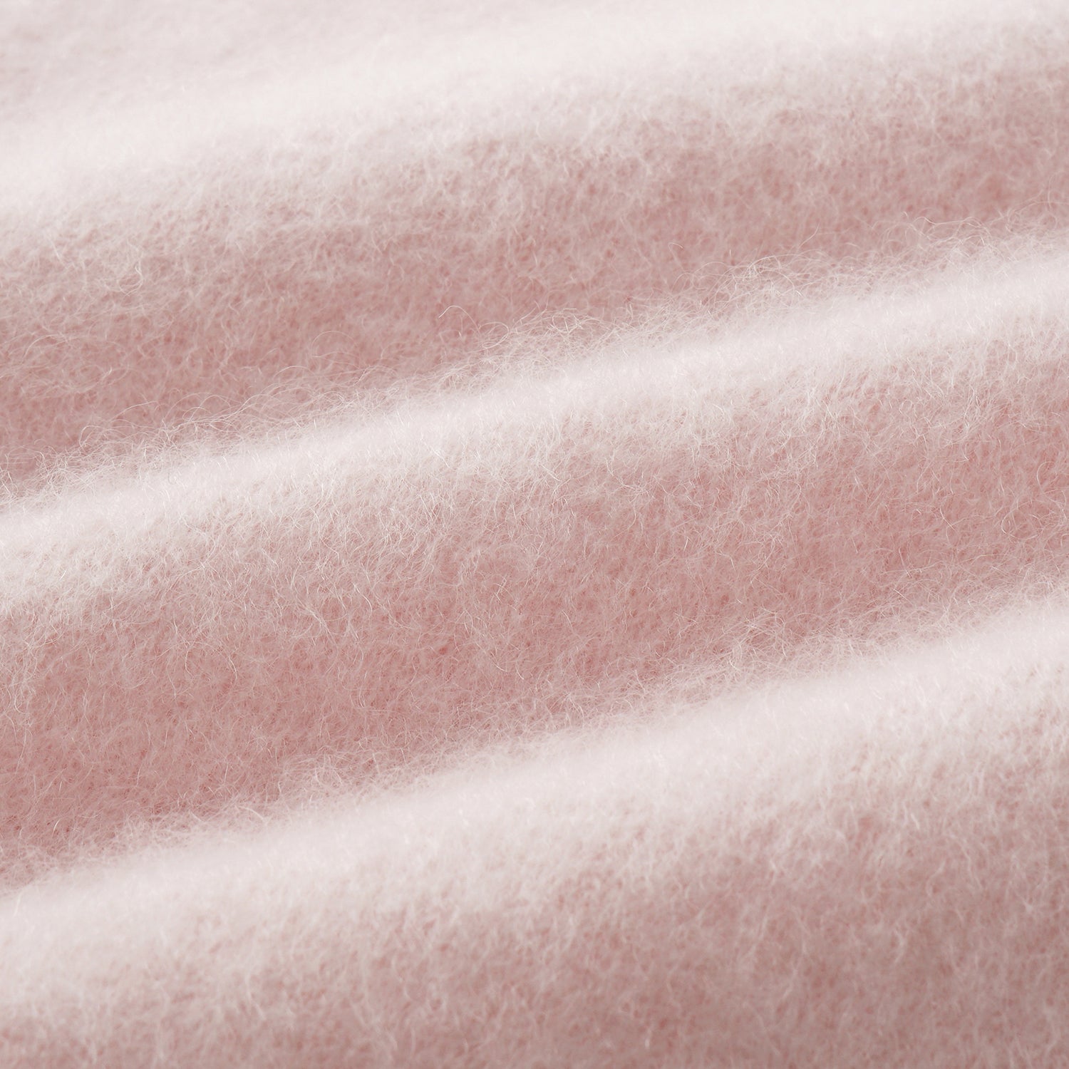 “Winter Diary” 100%Cashmere極細絨柔梳纖工藝立領五分袖上衣—Cotton Blush棉花蜜粉