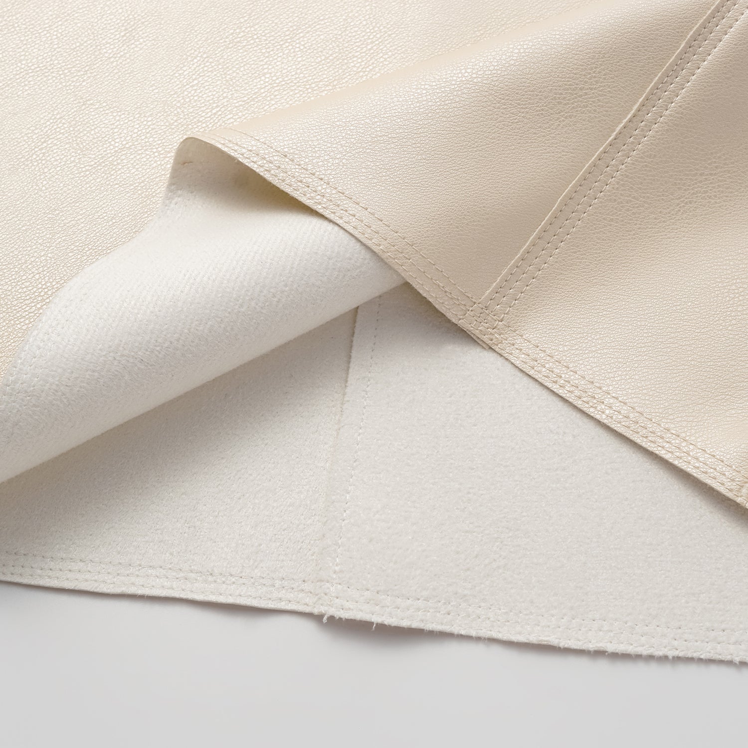 "Easy-go Chic" Vegan Leather Cut Pencil Skirt - Pearlescent White 