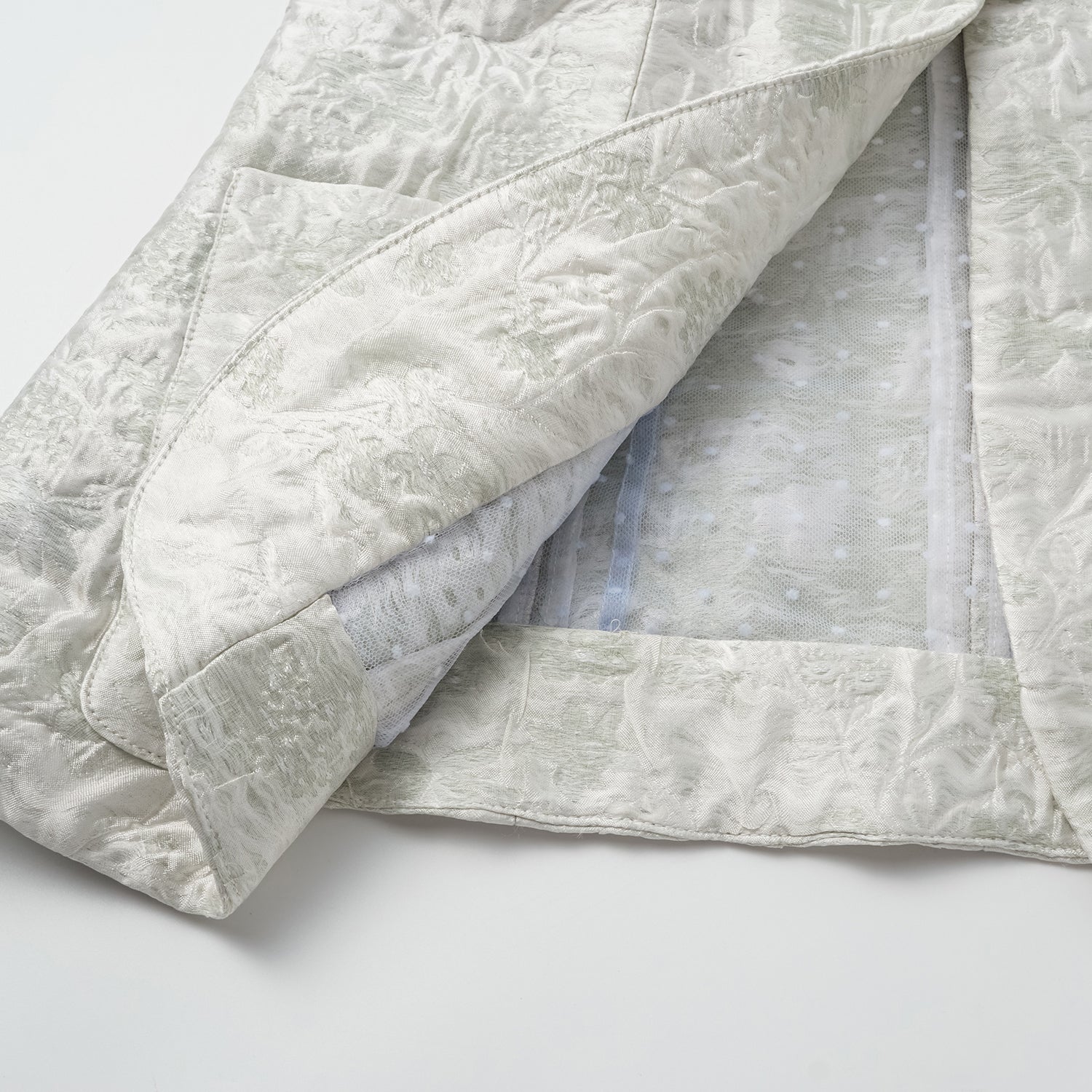 “春意” 冰晶提花輕國風馬甲背心—浮玉春