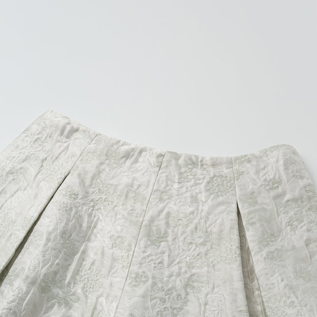 “春意” 冰晶提花輕國風短褲—浮玉春