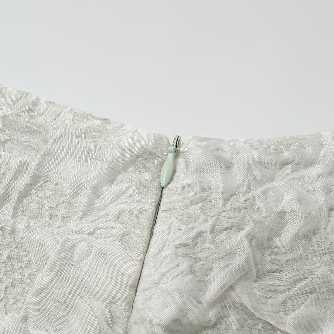 “春意” 冰晶提花輕國風短褲—浮玉春