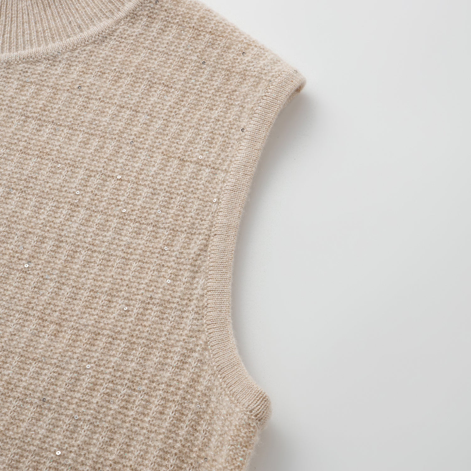 “Autumn Diary” 100% Cashmere極細絨柔星點高領針織背心—Dream of Wheatfield麥田之夢