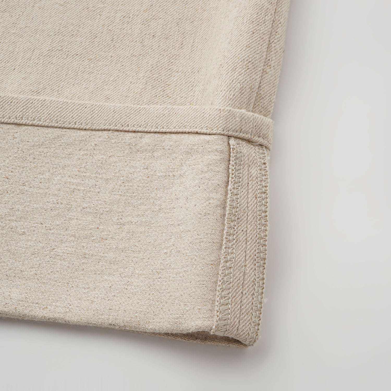 “Easy-go Chic“土耳其頂級霧紋棉高腰反摺牛仔褲—Linen Scent亞麻氣息