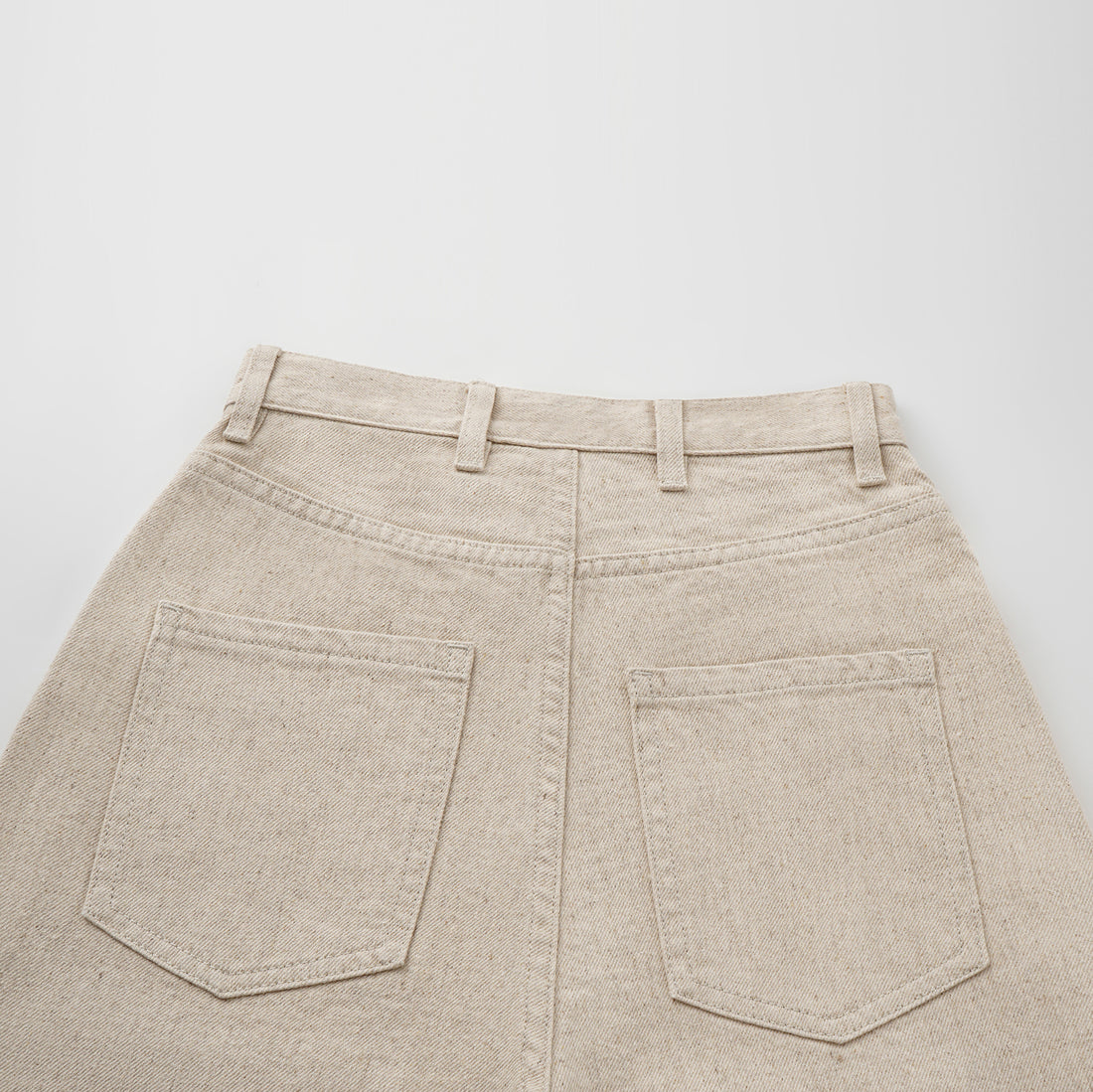 “Easy-go Chic“土耳其頂級霧紋棉高腰反摺牛仔褲—Linen Scent亞麻氣息