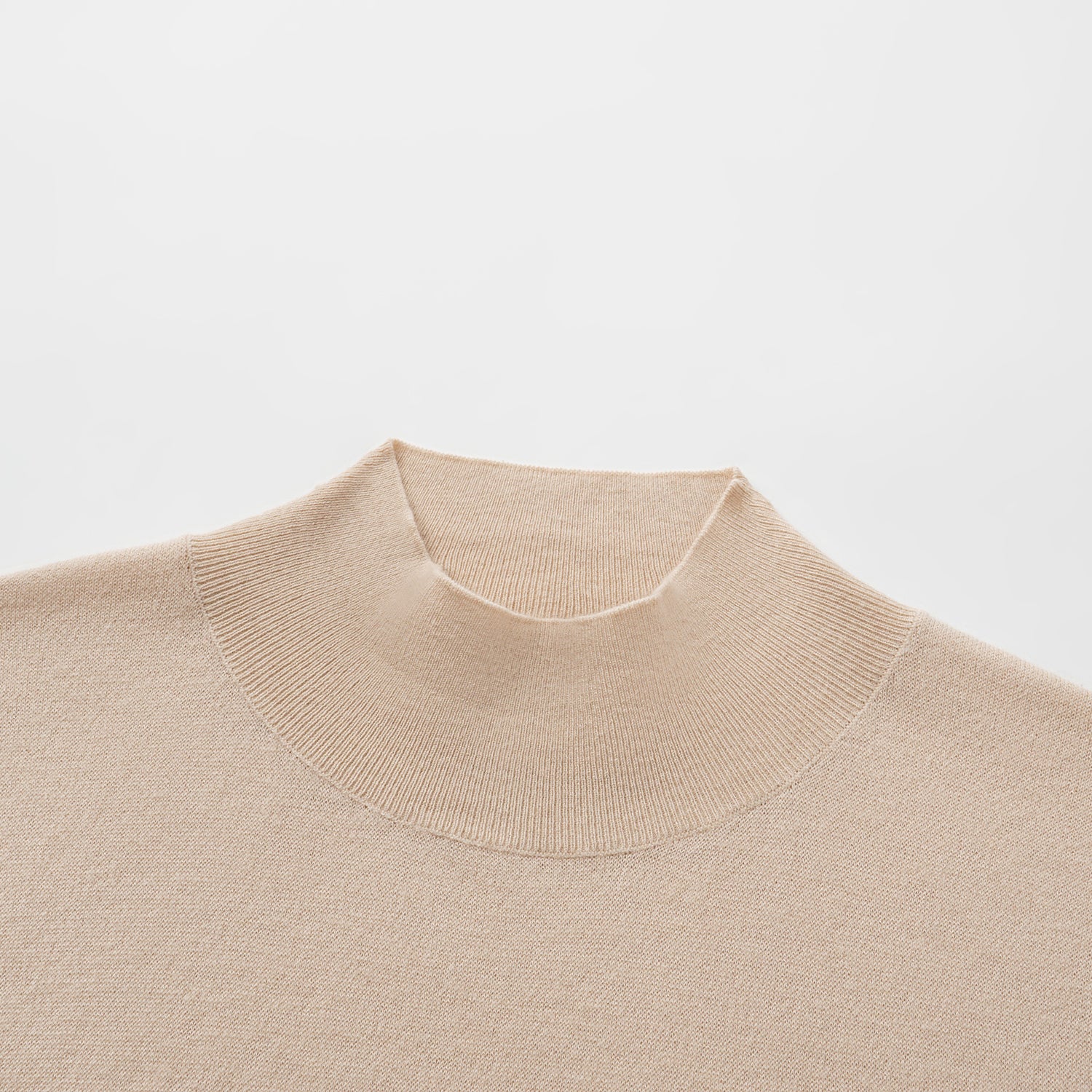 “Winter Diary”Cashmere極簡純色立領針織衫—Natural Tone秋日碎光