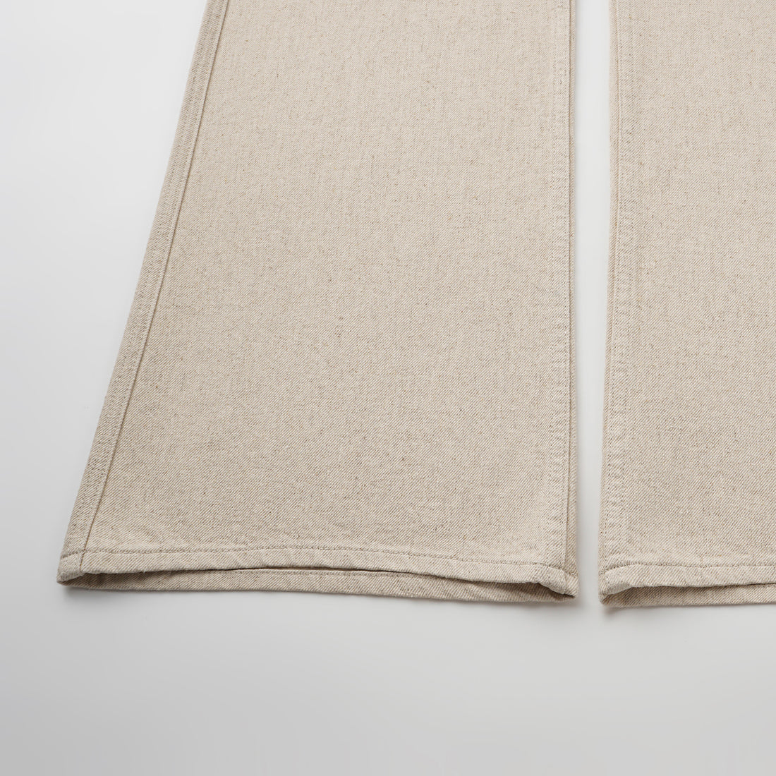 “Easy-go Chic“土耳其頂級霧紋棉中低腰牛仔褲—Linen Scent亞麻氣息