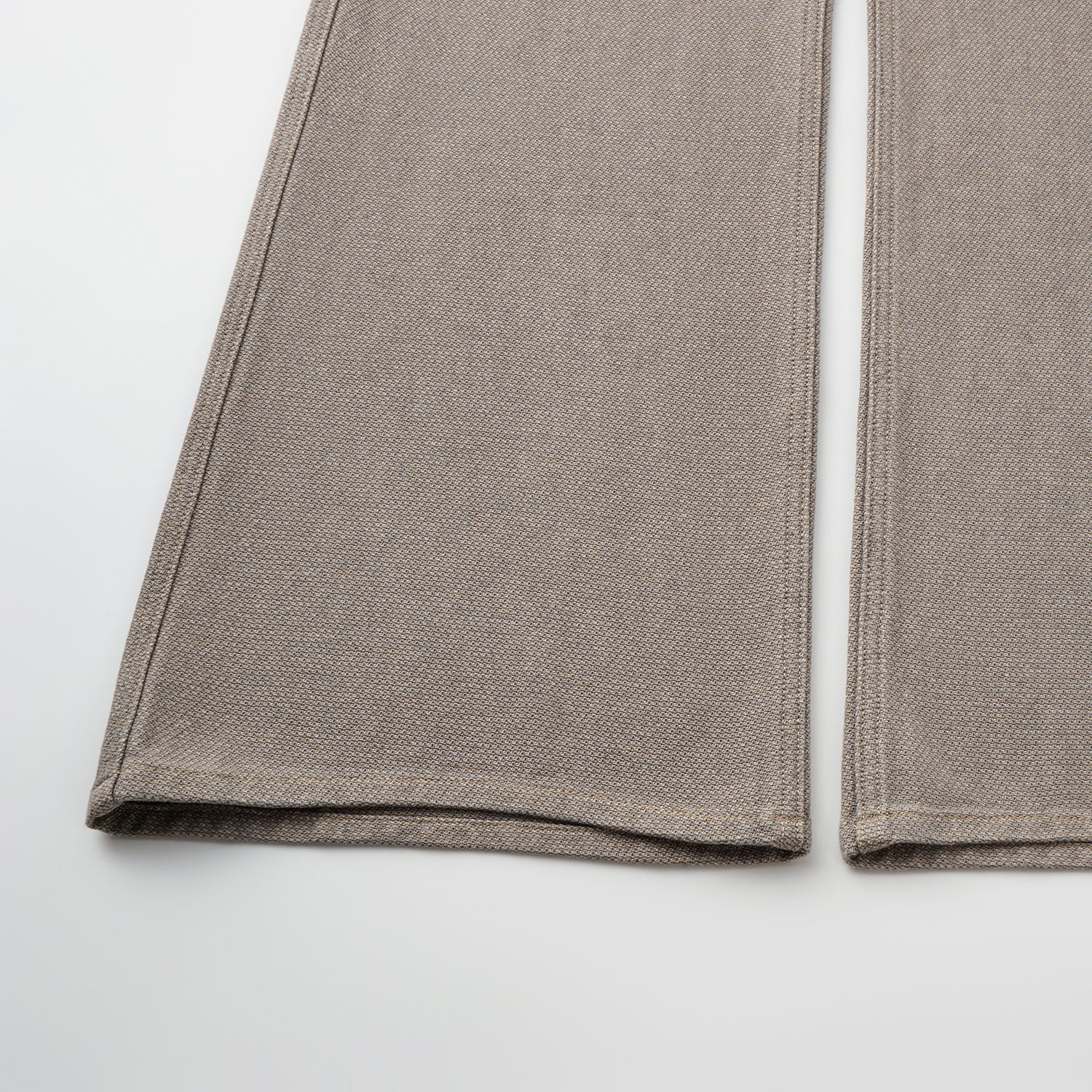 “Easy-go Chic“土耳其頂級霧紋棉中低腰牛仔褲—Smoky Agarwood沉香煙褐