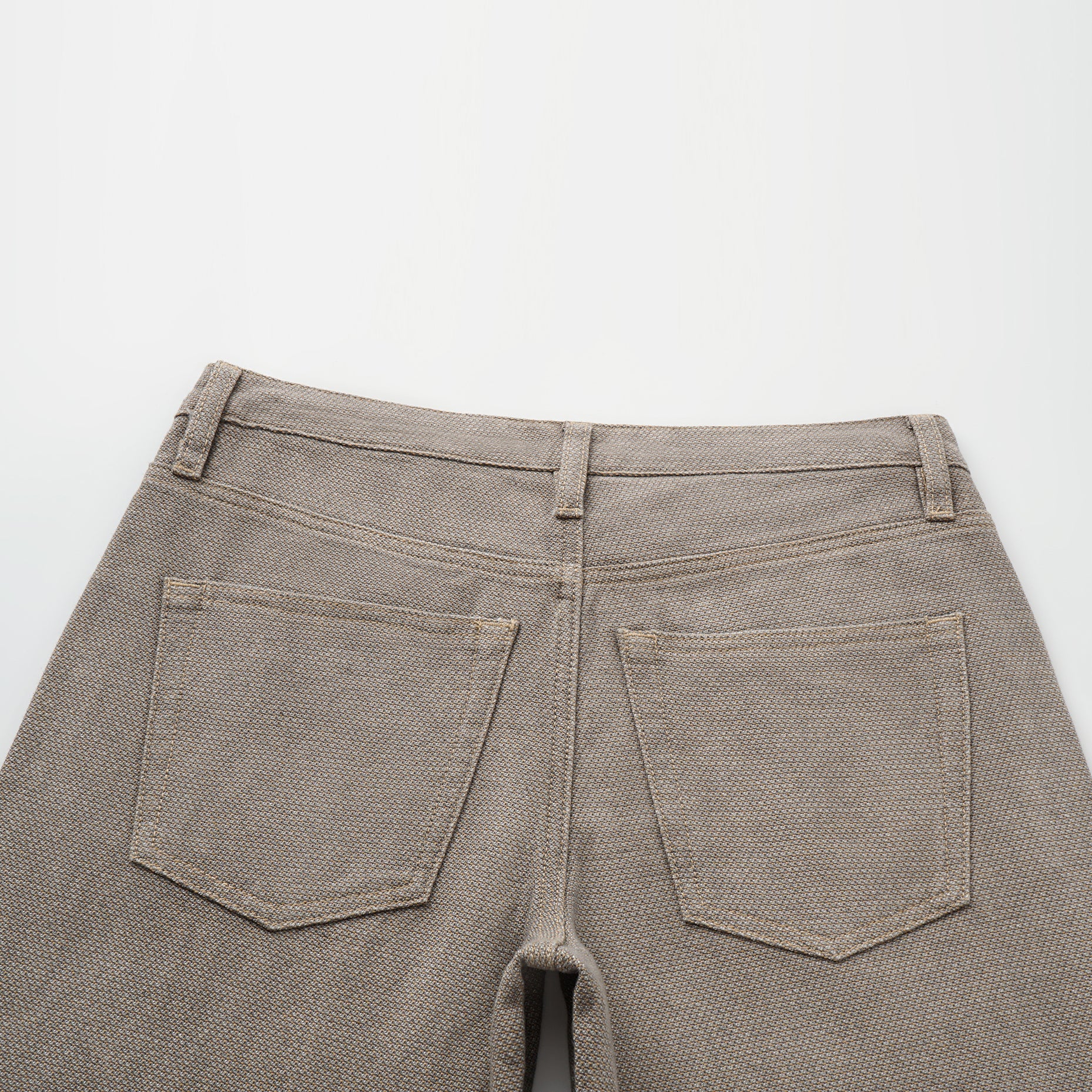 “Easy-go Chic“土耳其頂級霧紋棉中低腰牛仔褲—Smoky Agarwood沉香煙褐