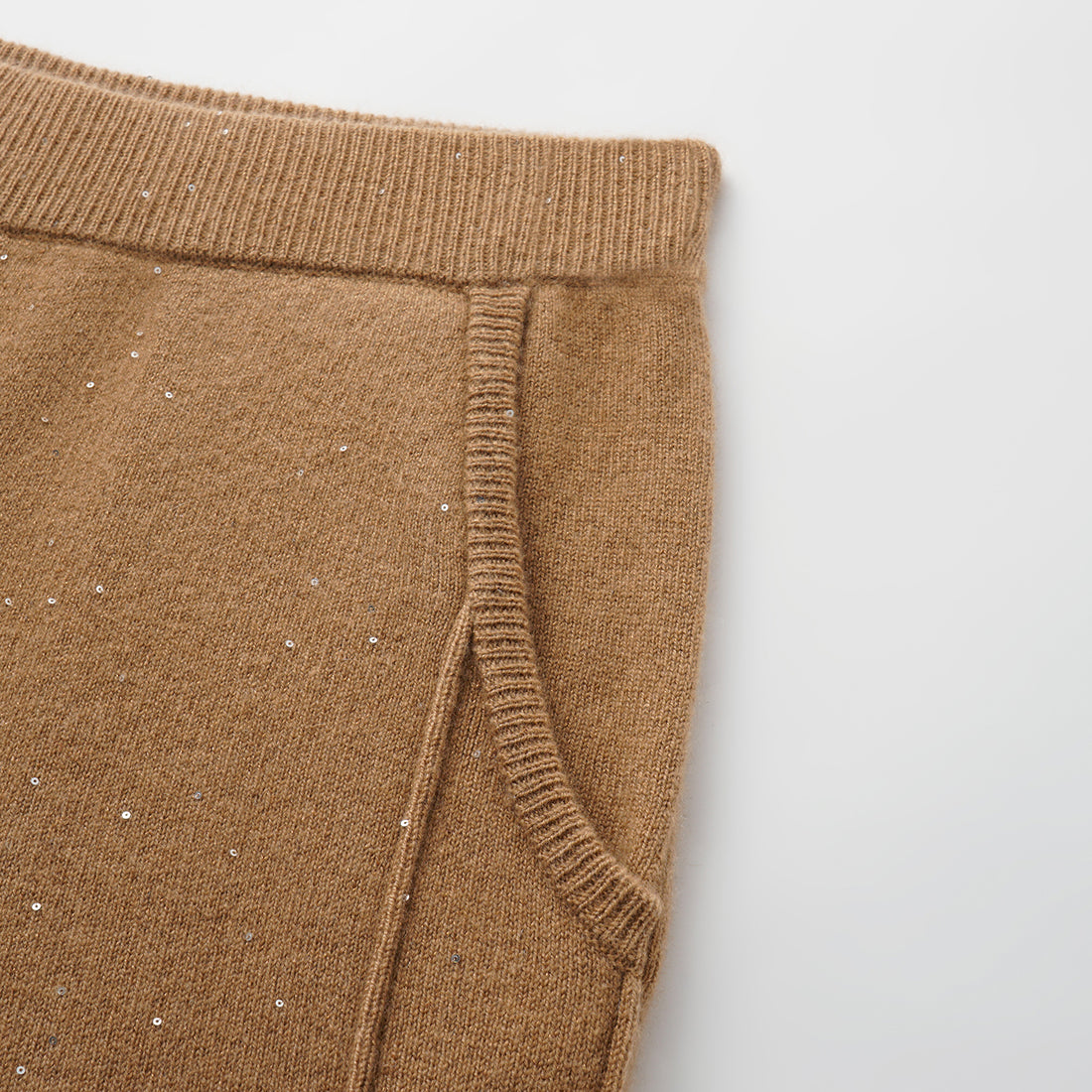 “Autumn Diary” 100% Cashmere極細絨柔星點針織長褲—Golden Acorn橡果暖陽