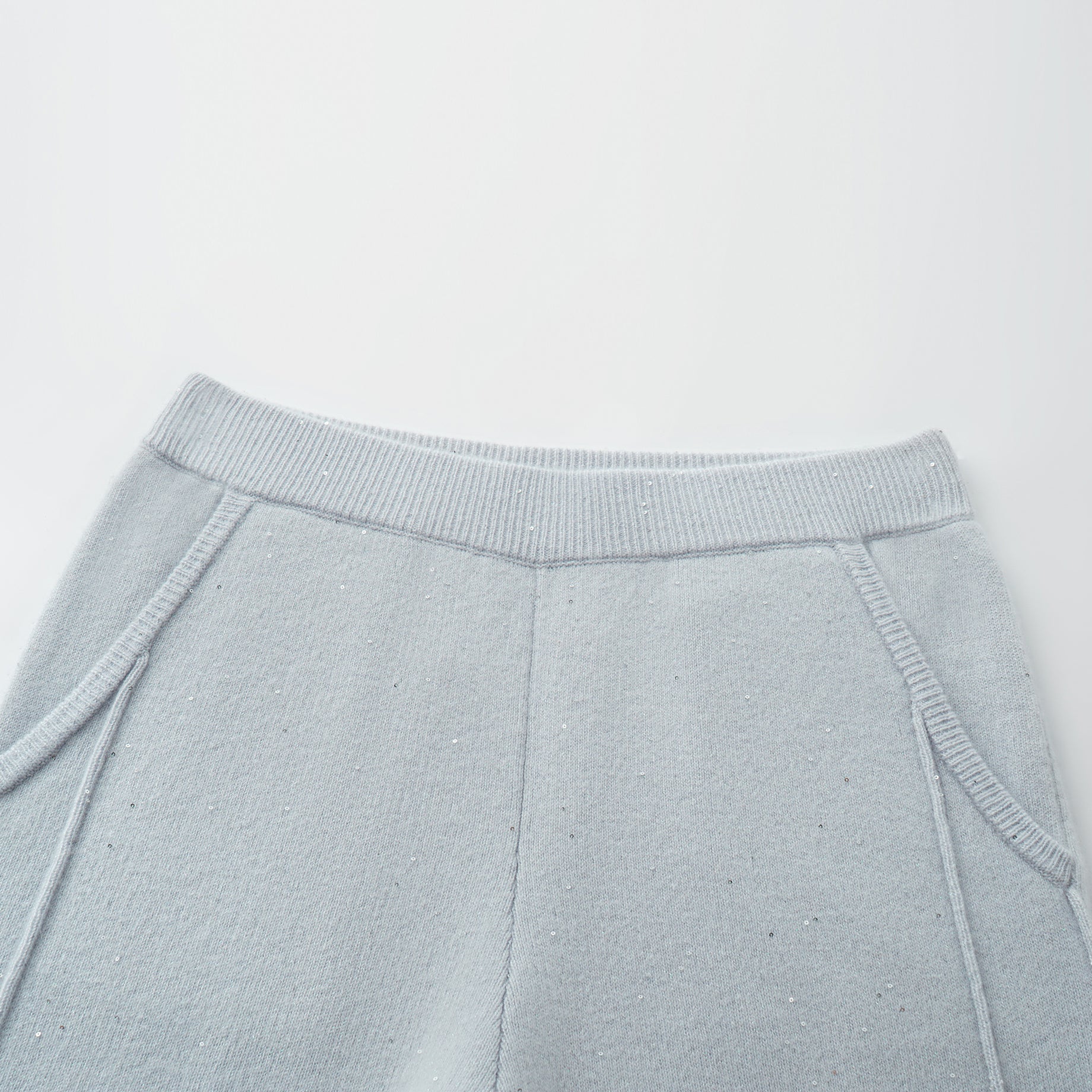 “Autumn Diary” 100% Cashmere極細絨柔星點針織長褲—Nebula Veil霧影星河