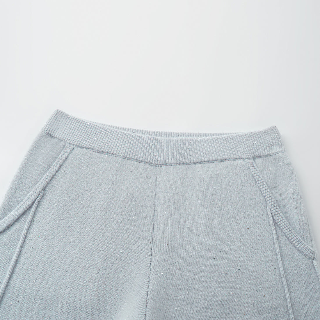 “Autumn Diary” 100% Cashmere極細絨柔星點針織長褲—Nebula Veil霧影星河