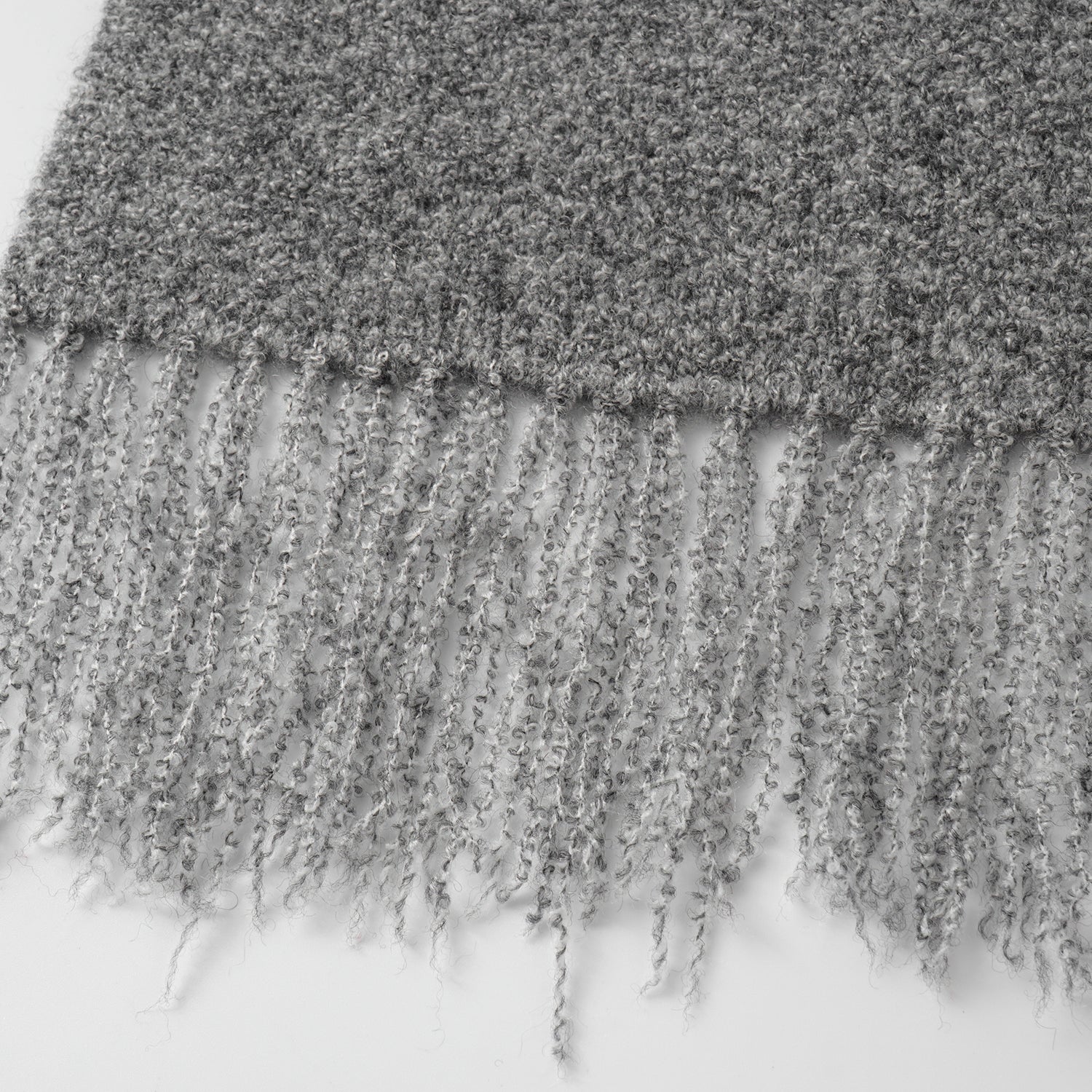 “Autumn Diary” Cashmere雲絨針織流蘇披肩—Mist Nocturne霧城小夜