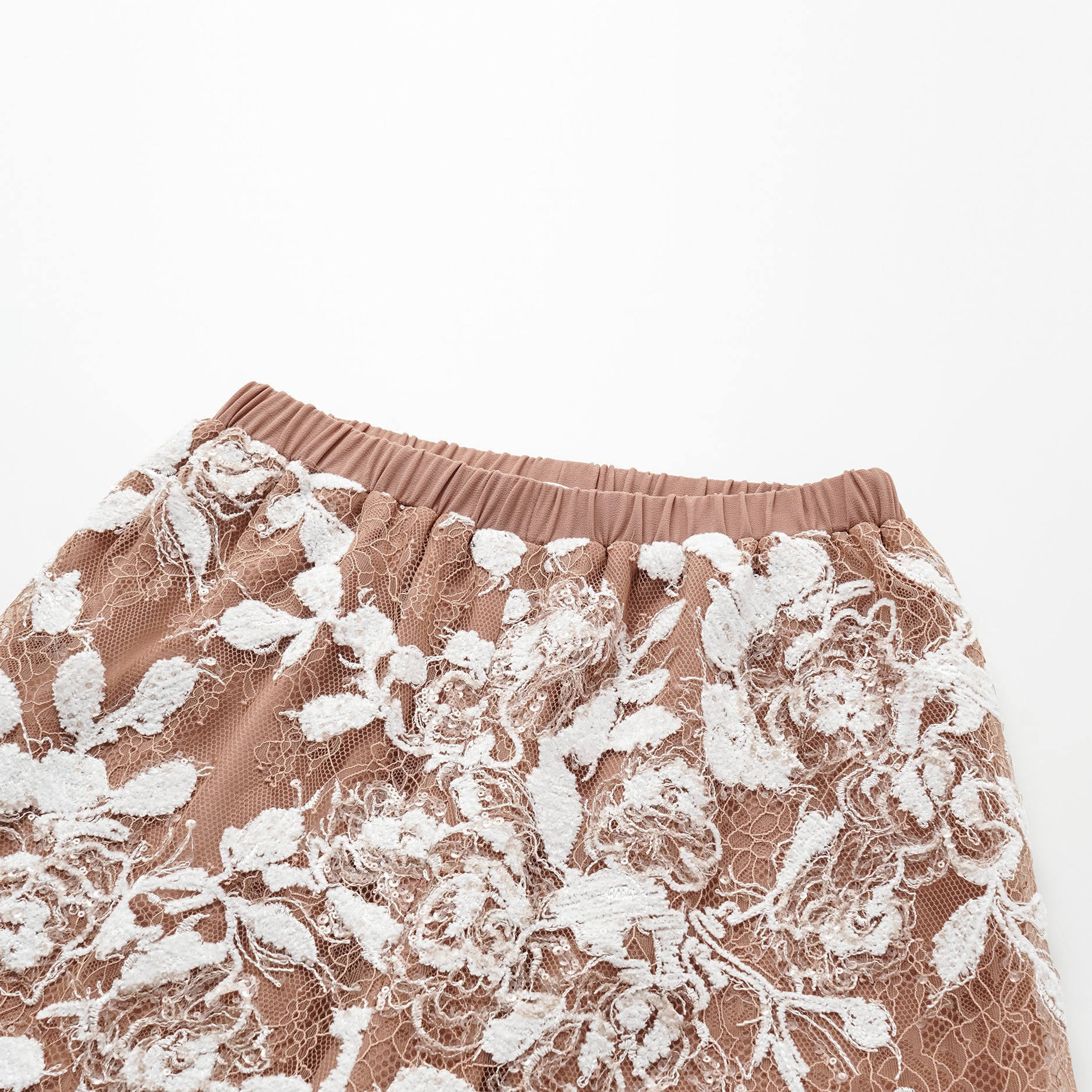 “Welcome to my party.” 絨花刺繡工藝闊腿長褲—Champagne