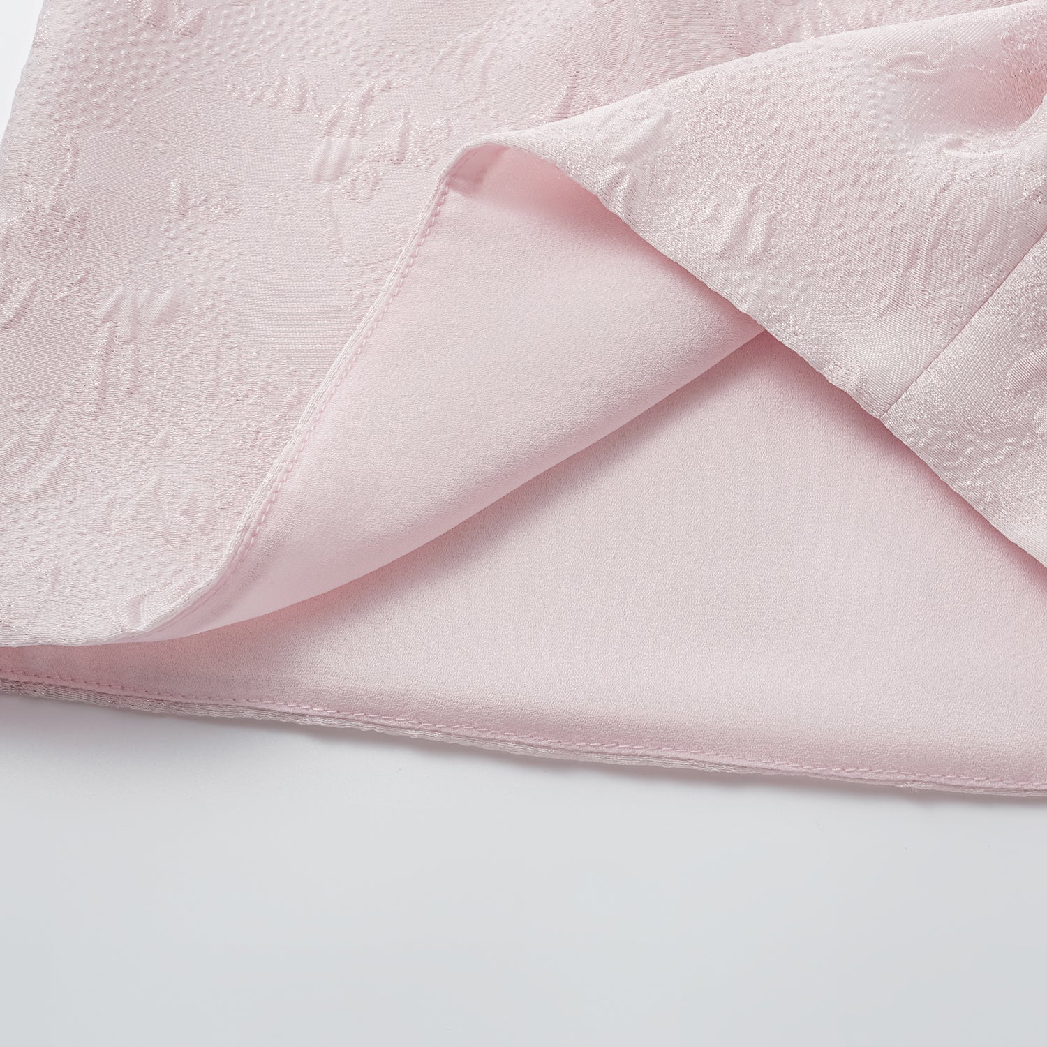 “茶宴” 碎銀工藝提花輕國風短褲—粉露芙蓉