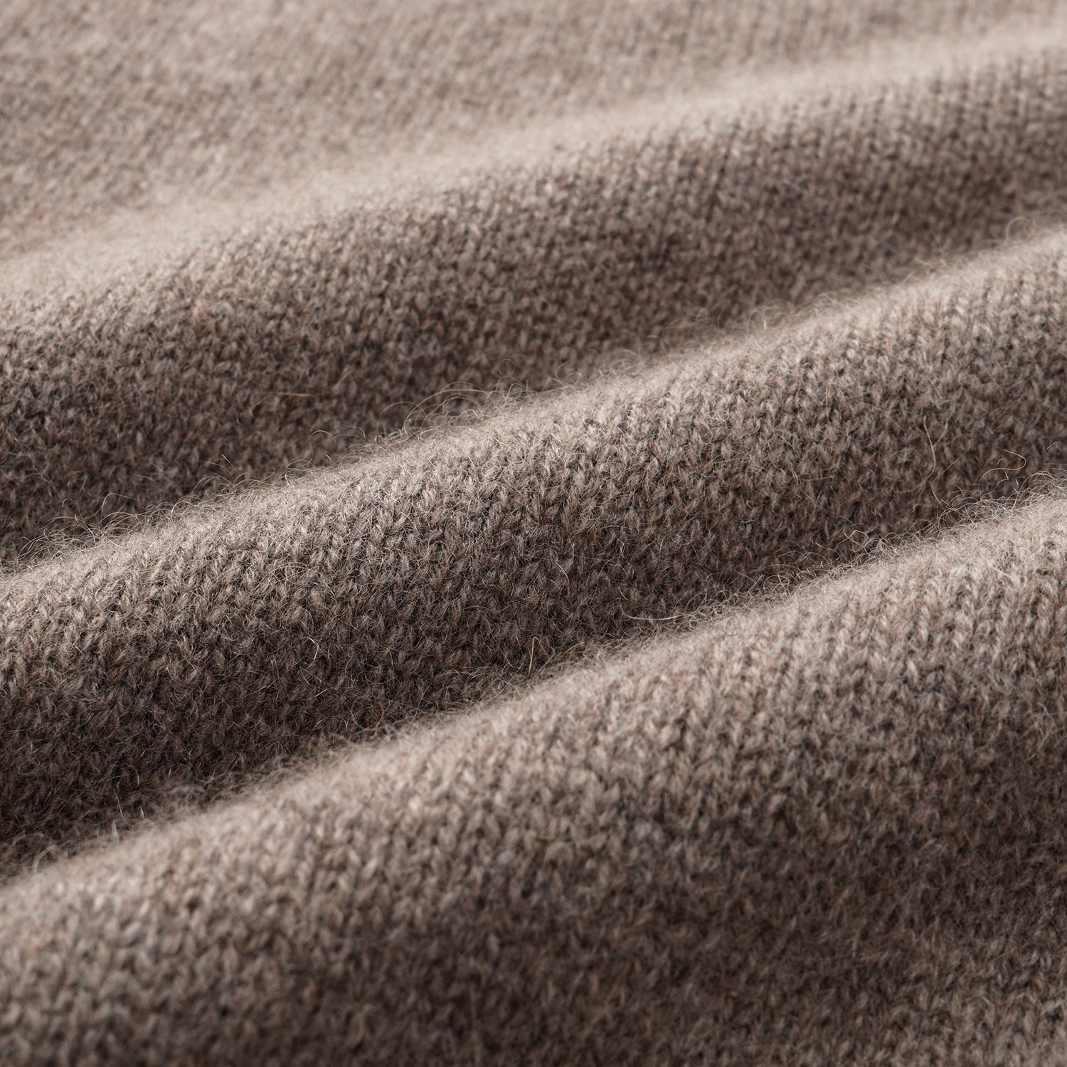 “Autumn Diary” 100% Cashmere斜襟立體釦飾針織外套—Cacao Butter可可巴特