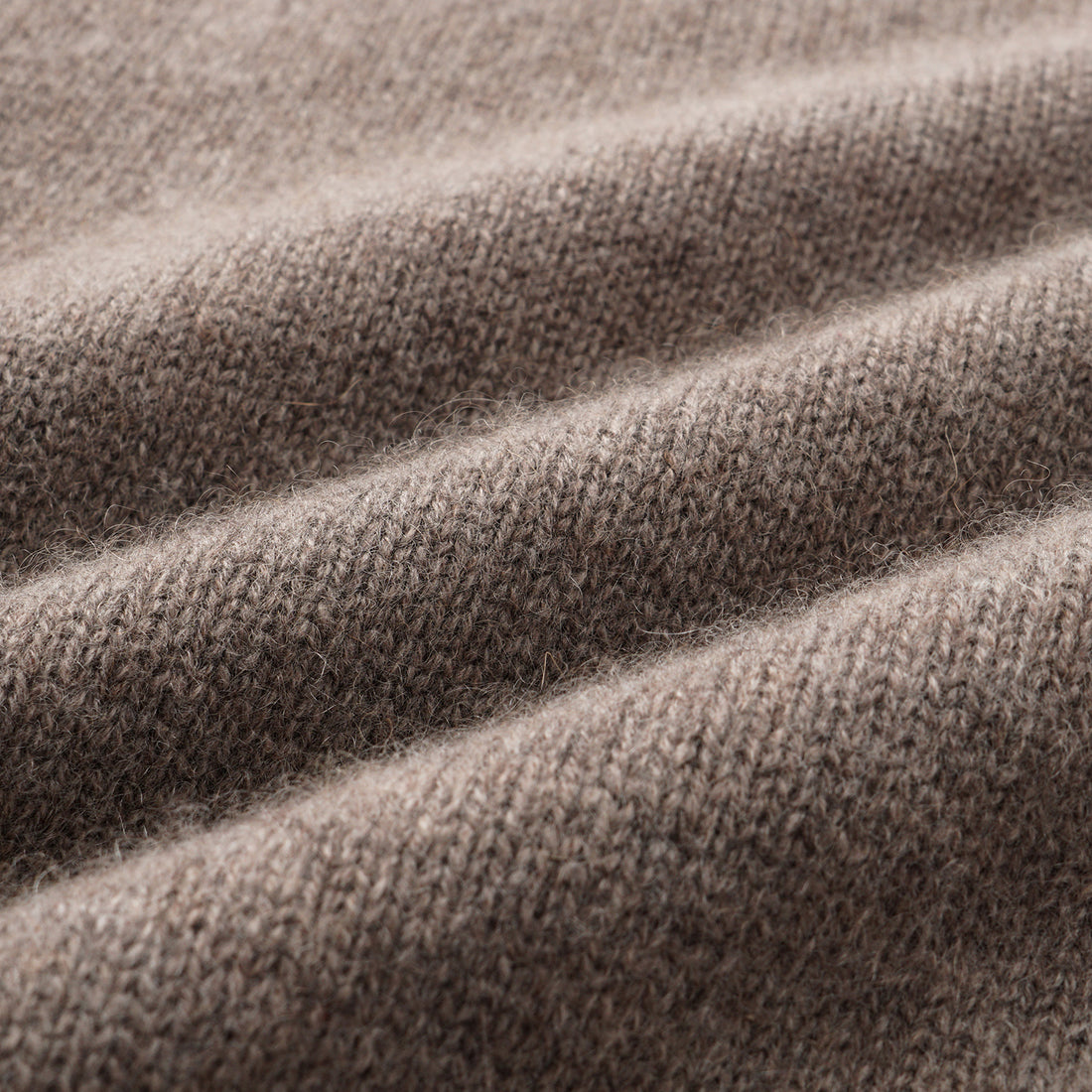 “Autumn Diary” 100% Cashmere斜襟立體釦飾針織外套—Cacao Butter可可巴特