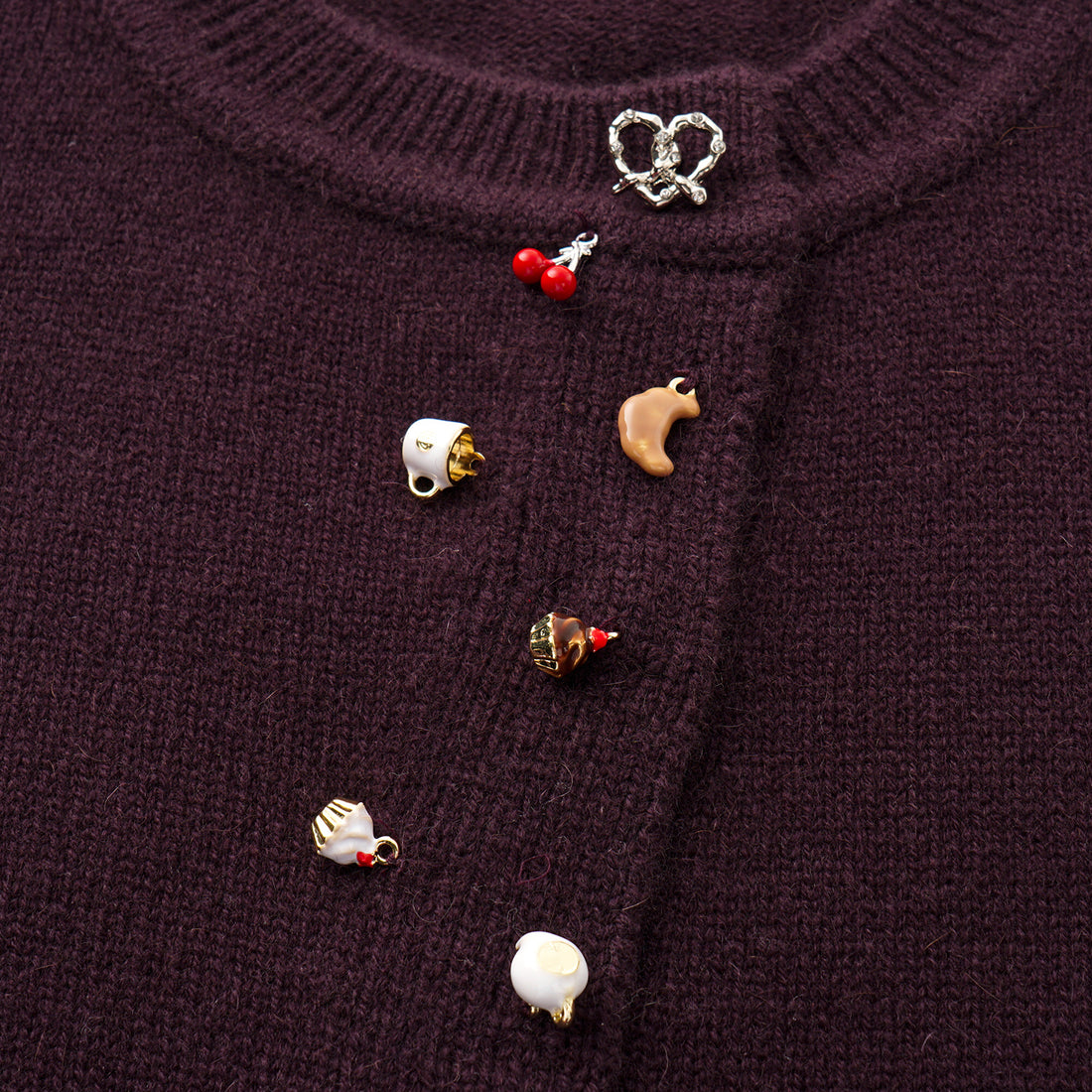 “Autumn Diary”100% Cashmere斜襟立體釦飾針織外套—Berry Danish莓果丹麥