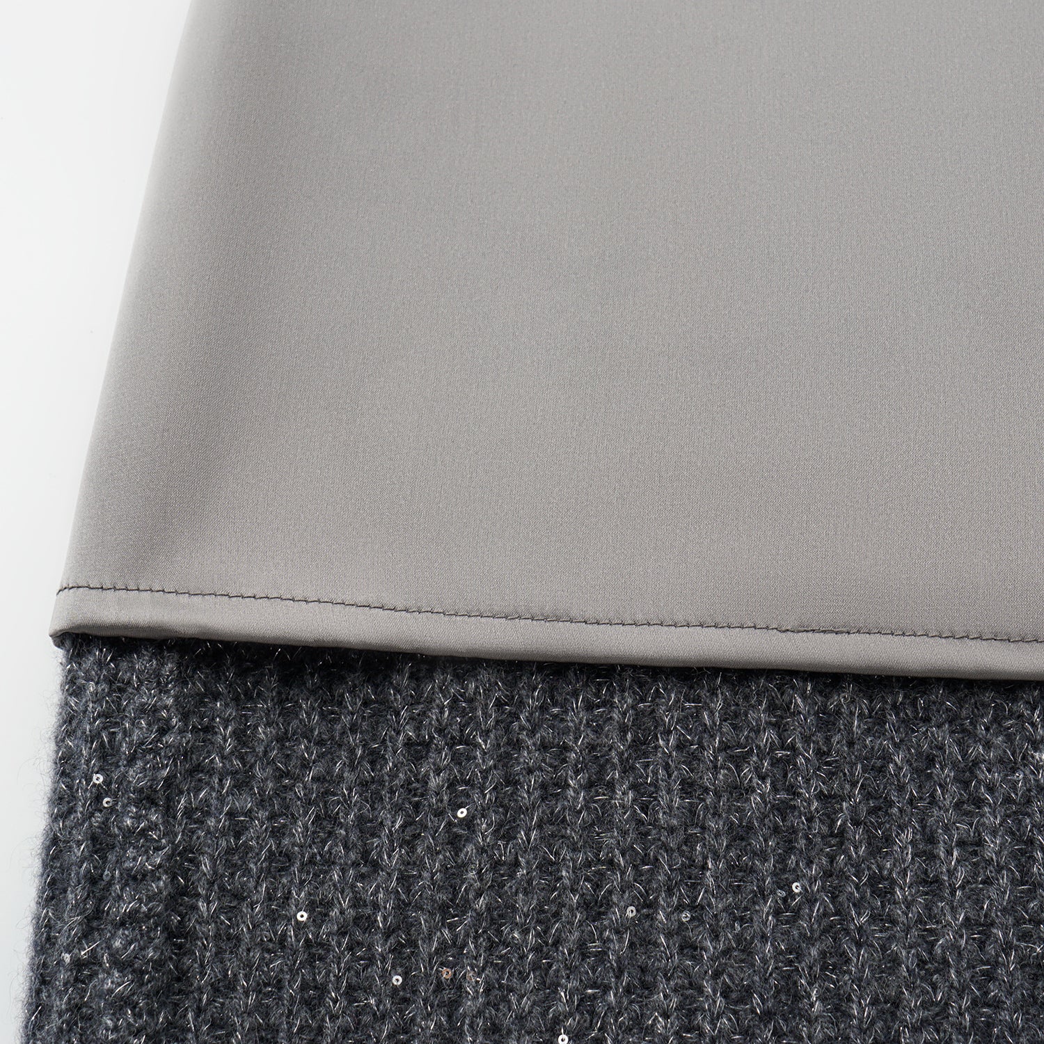 “Autumn Diary” 100% Cashmere細緻華夫格亮片針織鉛筆裙—Nightfall Gleam夜幕之詩