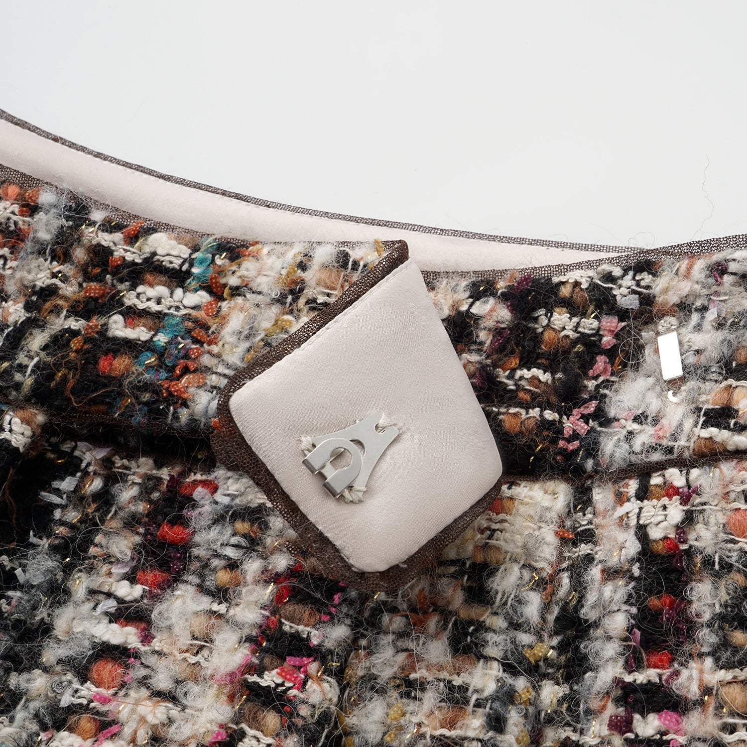 "午後洛杉磯"法國立體絨圈格織羊毛花呢短褲—Manchester Pictorial曼城畫報