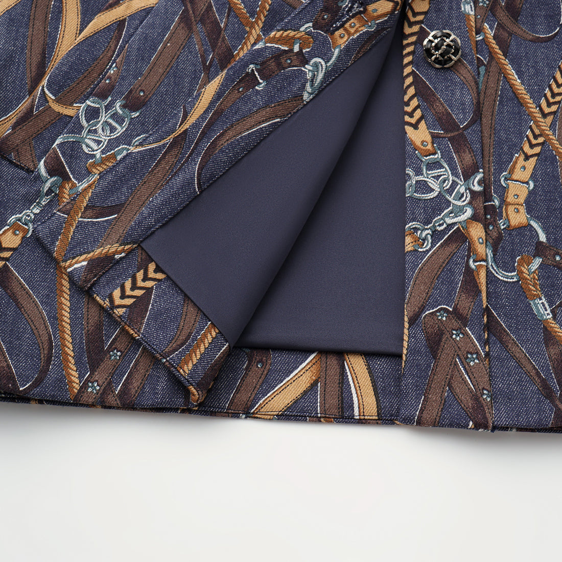 “Easy Go Chic”義大利鍊飾繪印工藝牛仔馬甲背心—Midnight Gallop詩夜漫行