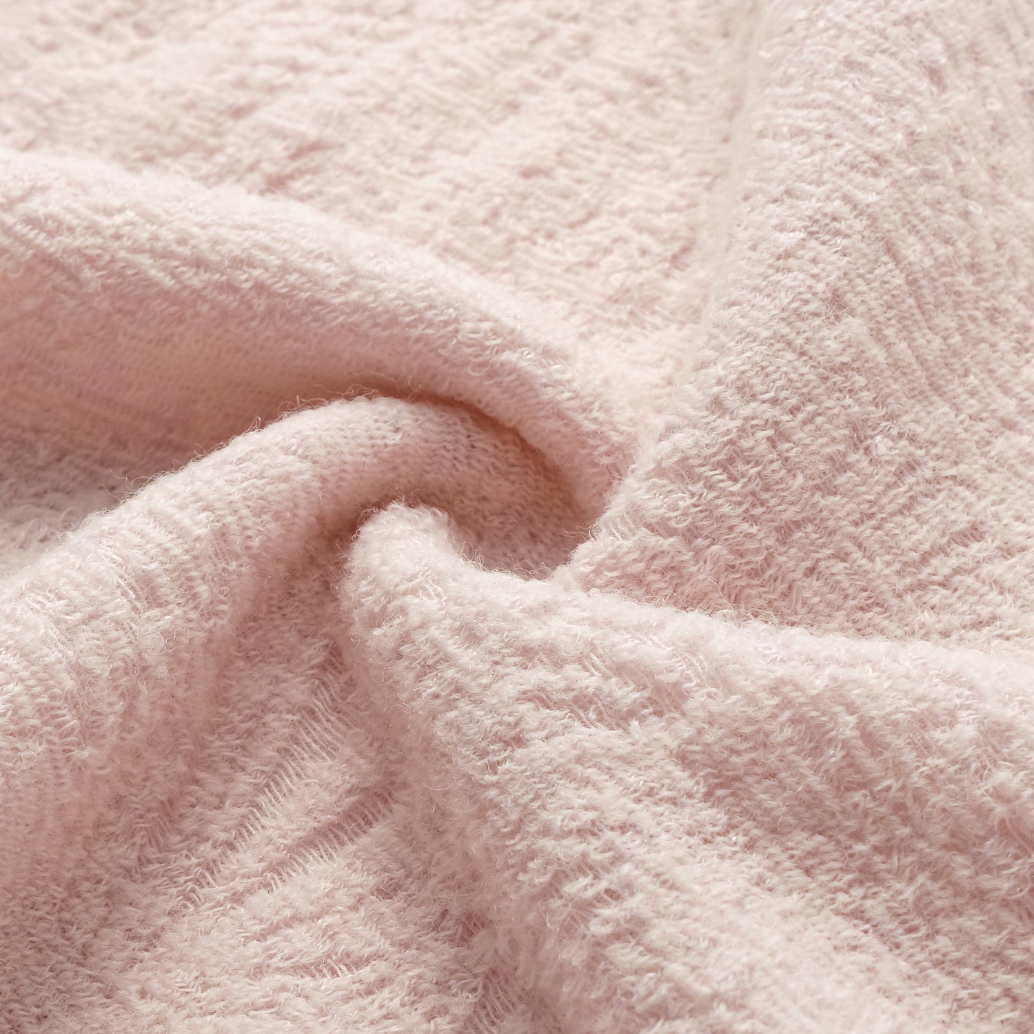 "慵倚春意" 羊毛提花工藝中式針織套裝—凝香粉霧