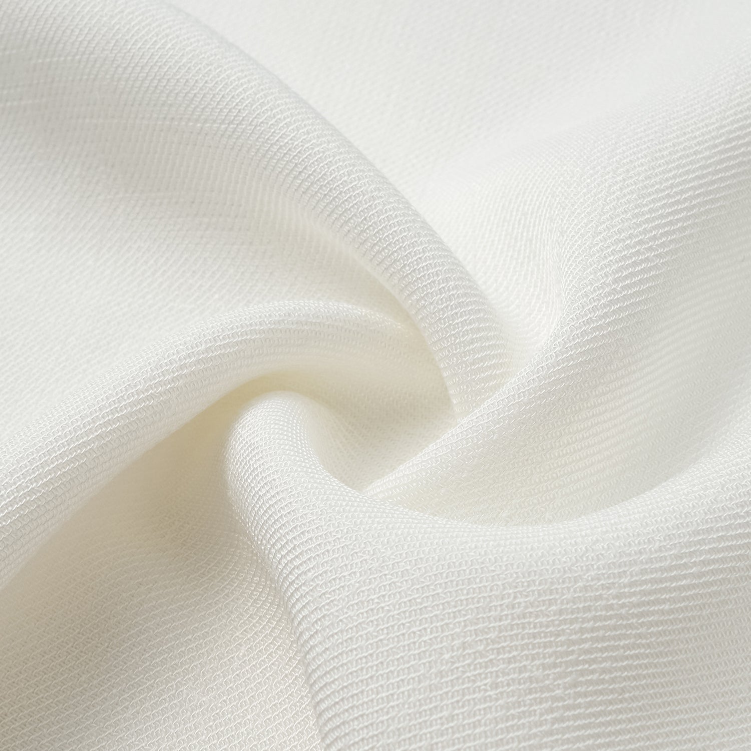 "Weekend at Monaco." 特殊絲竹肌理工藝醋酸背心—Clean