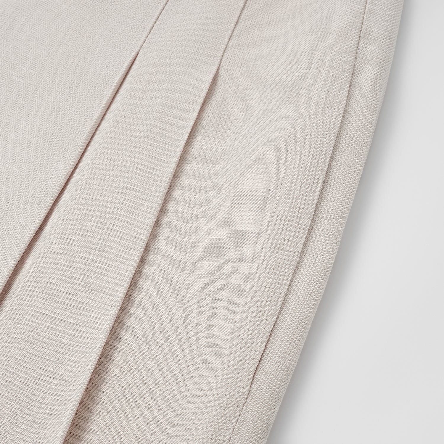 "Weekend at Monaco." 特殊絲竹肌理工藝醋酸立體剪裁闊腿8分褲—Mute