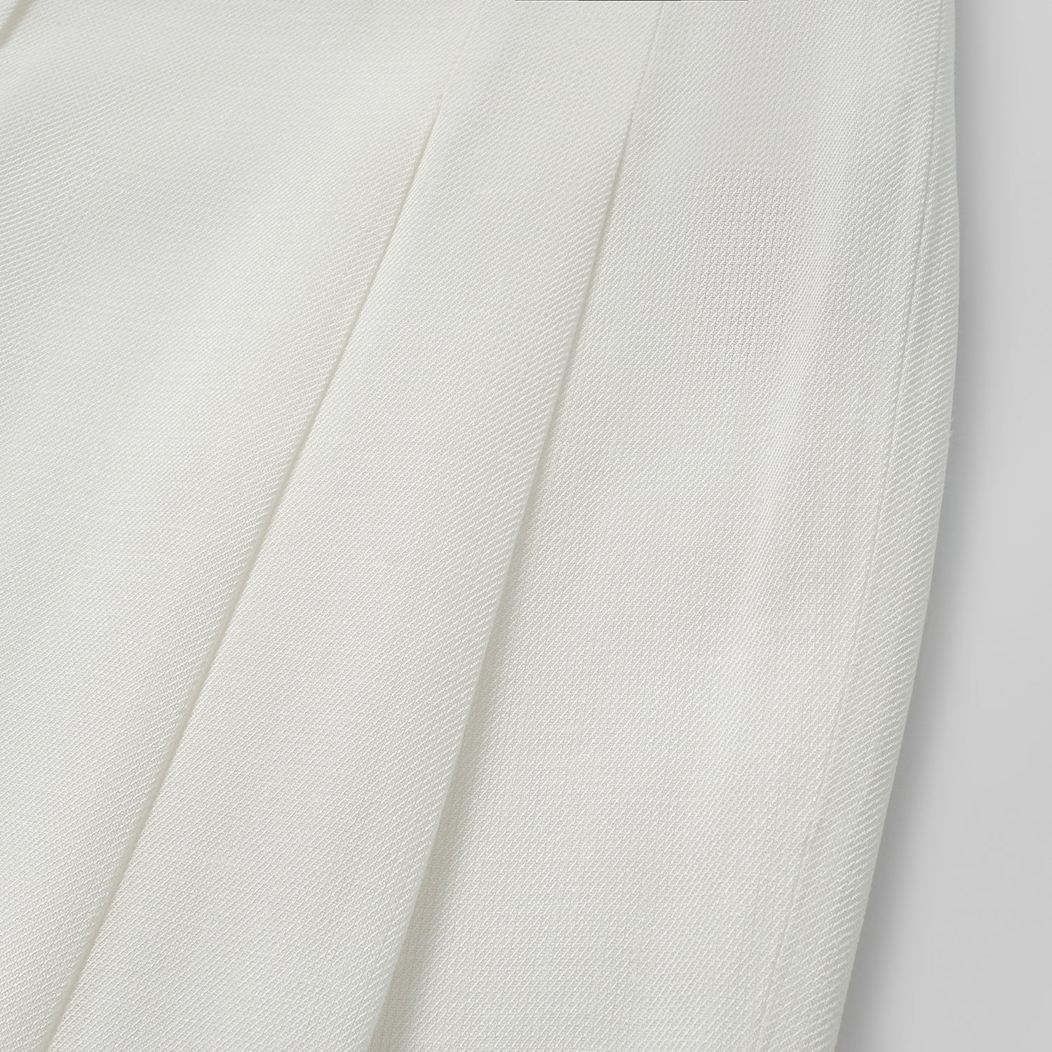 "Weekend at Monaco." 特殊絲竹肌理工藝醋酸立體剪裁闊腿8分褲—Clean