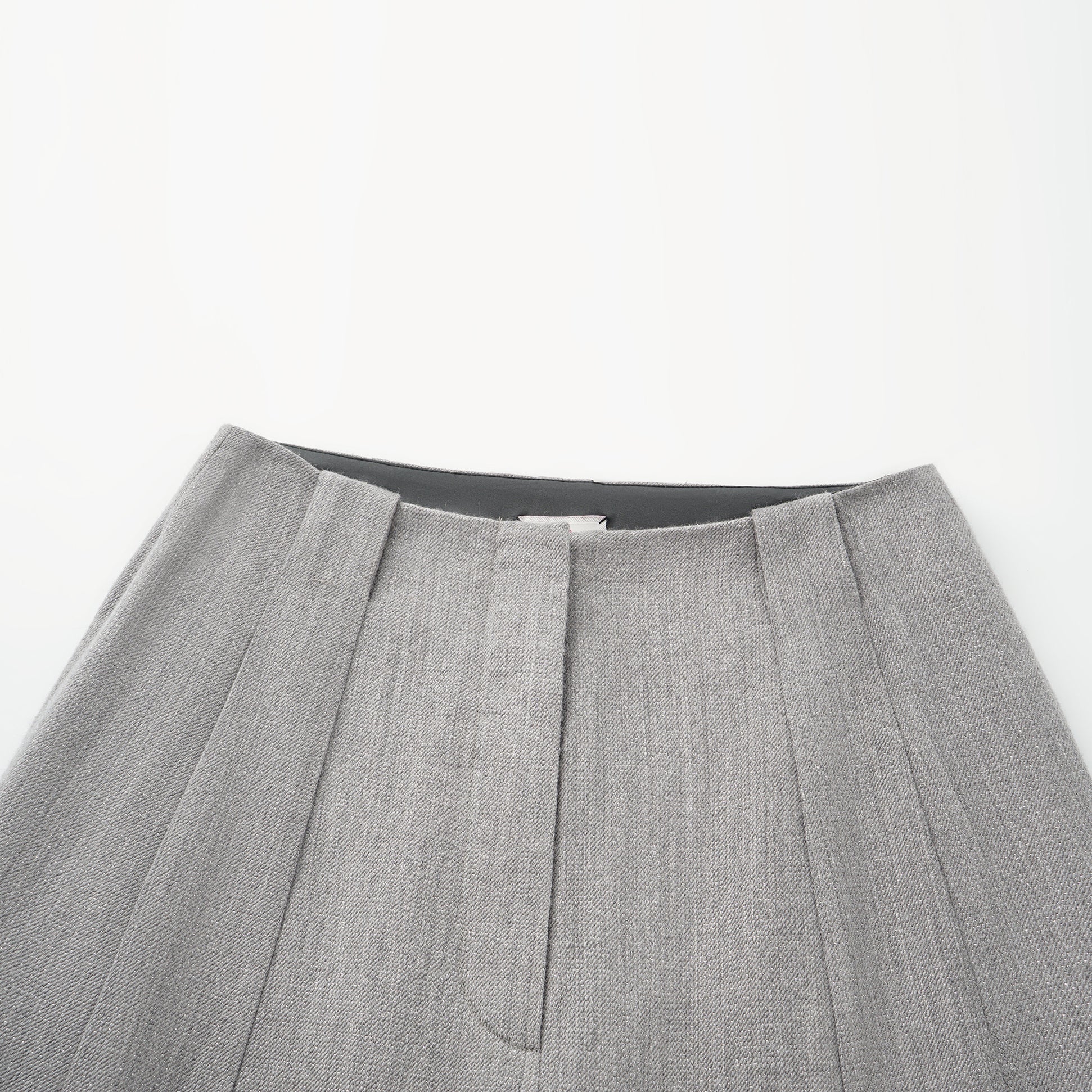 “Westminster Weekdays." 義大利頂級羊毛銀織工藝長褲—British Grey英倫霧灰