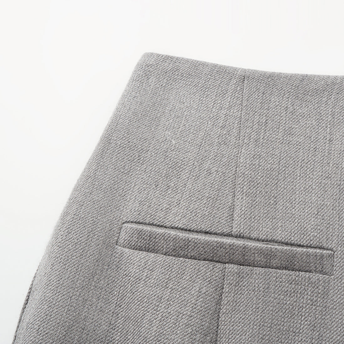 “Westminster Weekdays." 義大利頂級羊毛銀織工藝長褲—British Grey英倫霧灰