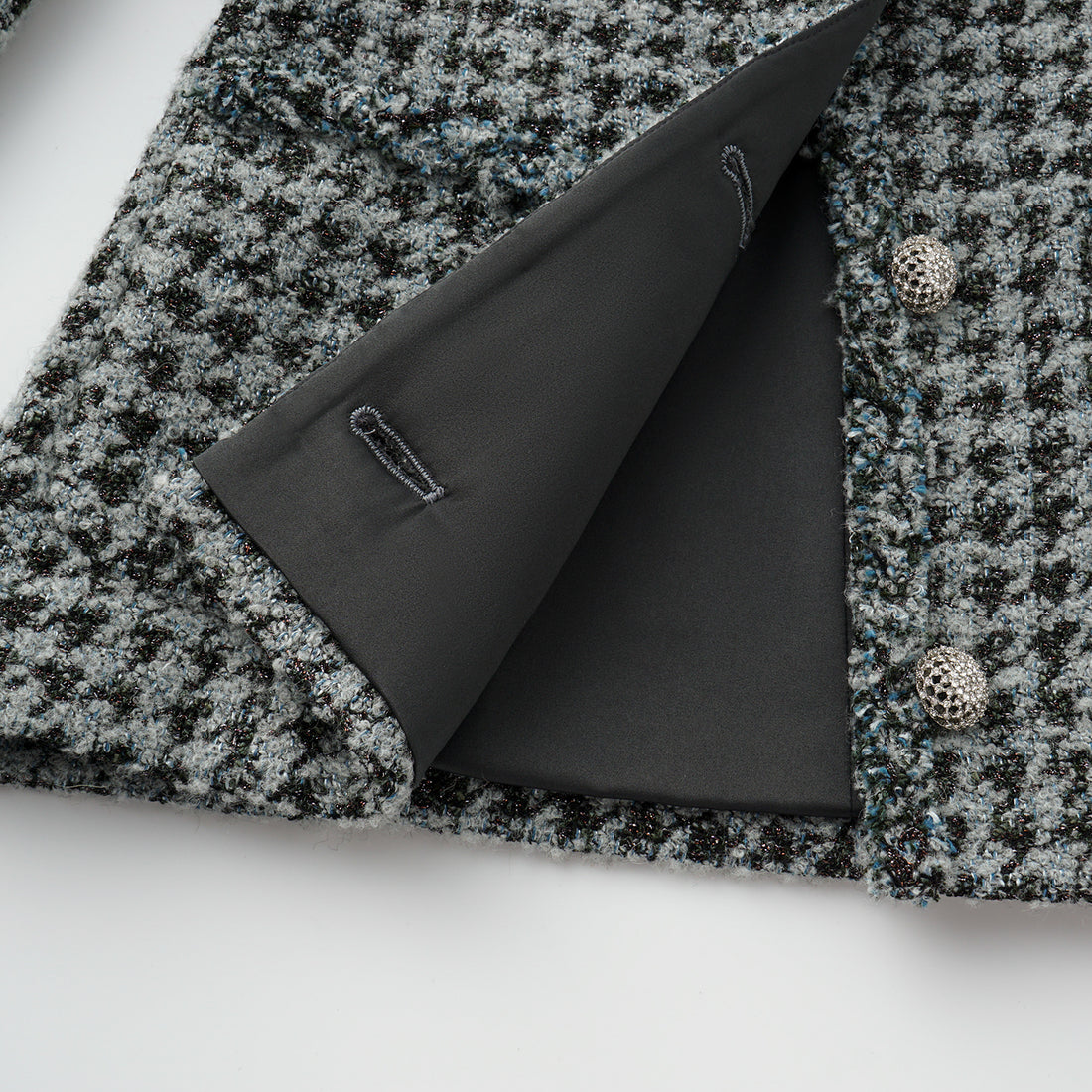 "Chelsea Citywalk." 義大利星紗簇絨緹花千鳥格修身外套—Garden Lyric莊園詩箋