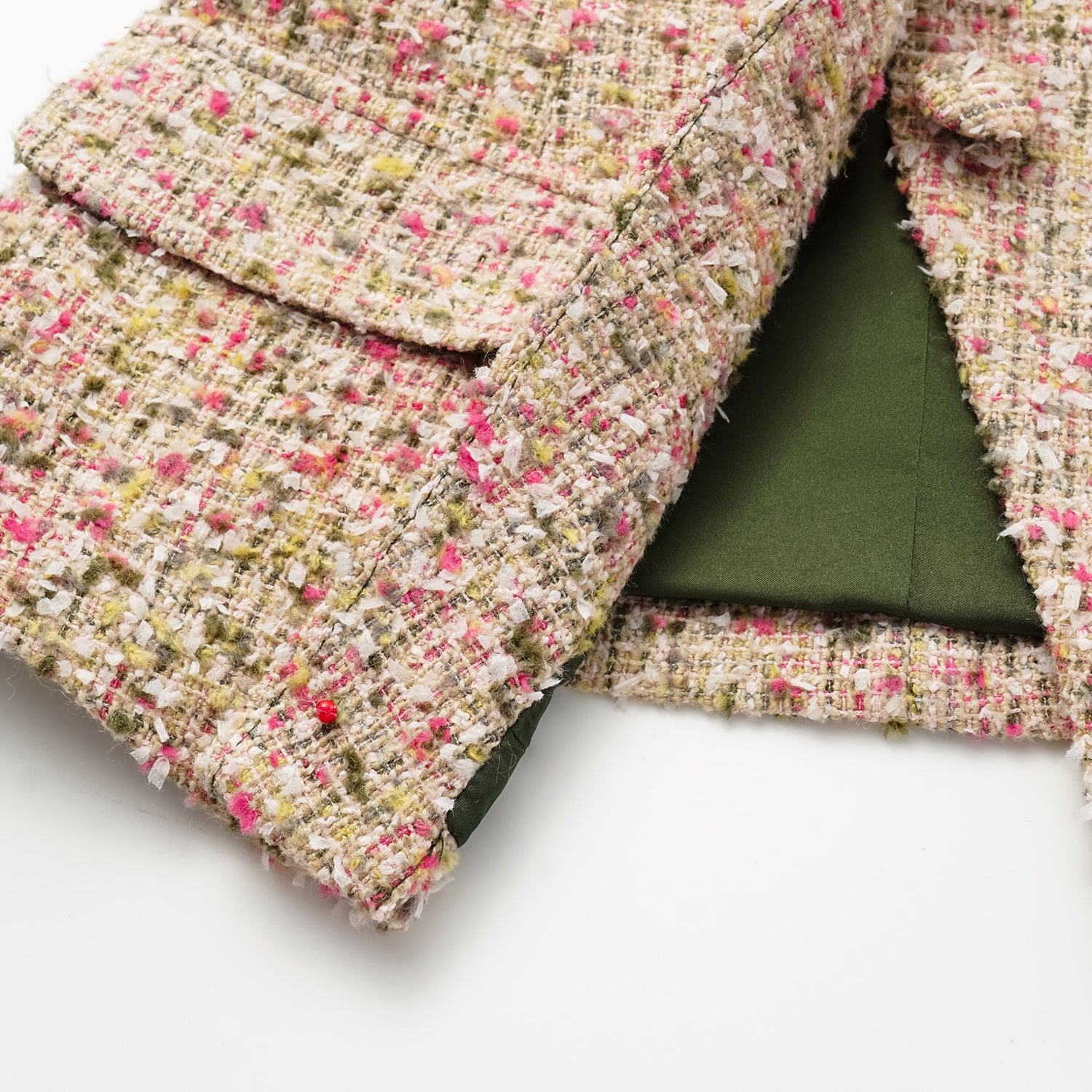 “Chelsea Citywalk.”  花呢馬甲背心—莫內花園