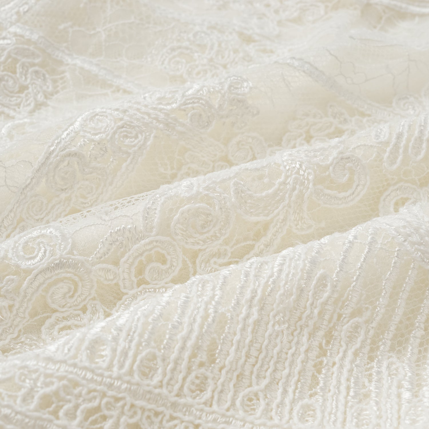 “Weekend At Monaco."鏤空刻花工藝蕾絲短褲—NookLume 隅光