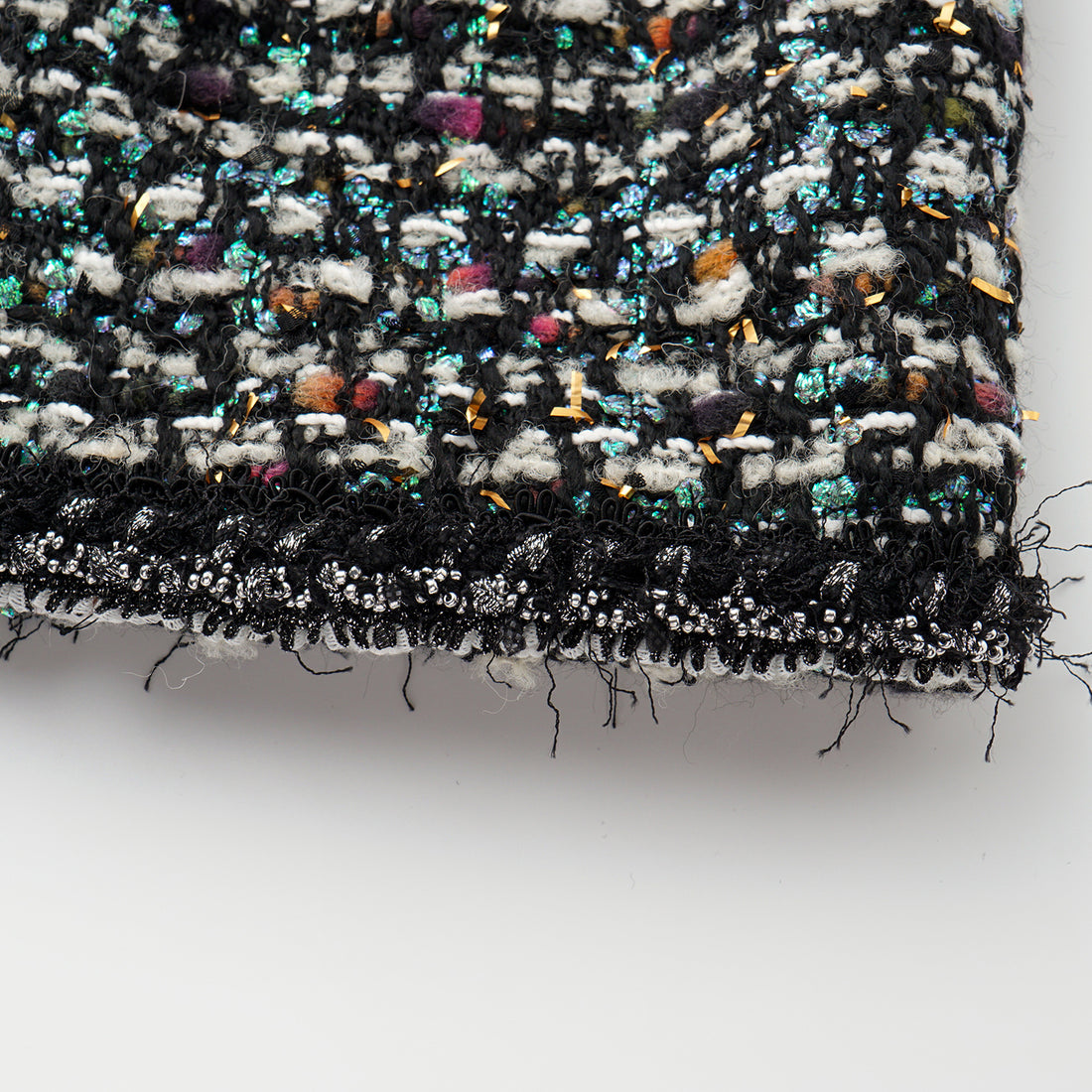 "Couture Impression."法國頂級羊毛棱光彩織花呢短褲—Galaxy Jardin銀光花境