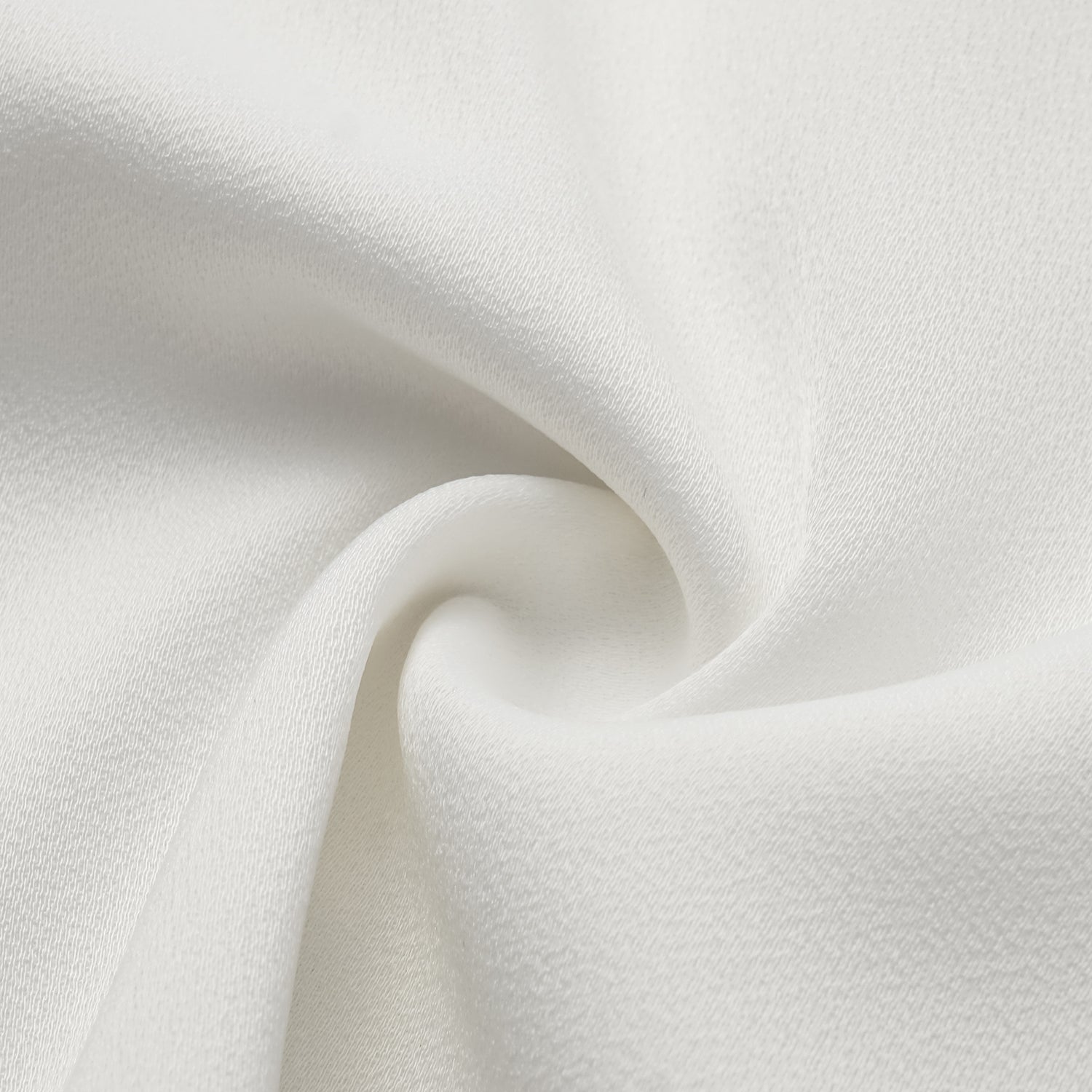 “Autumn Diary ” 珍珠醋酸緞九分喇叭褲 — 白色