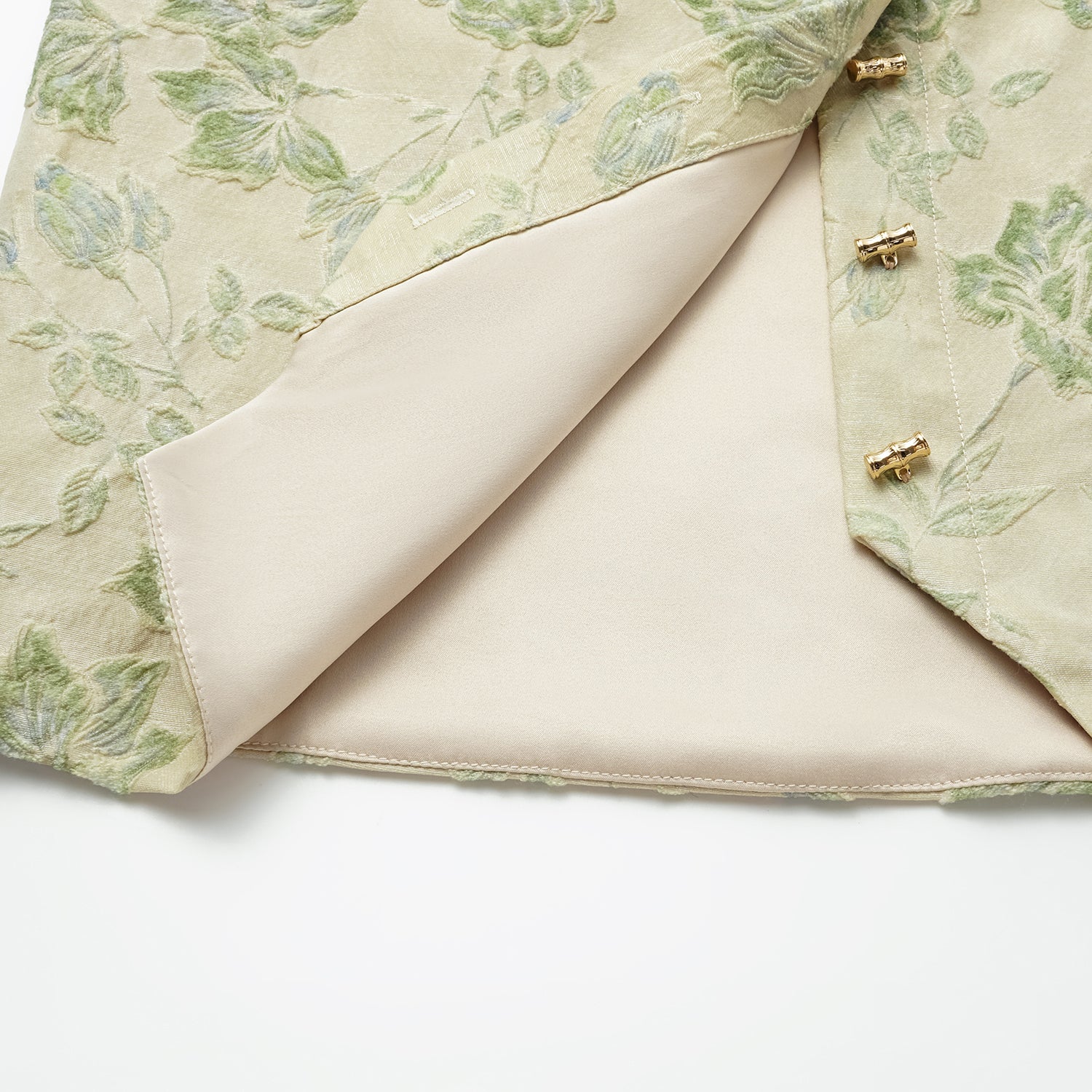 "Imperial Garden Teatime” 真絲羊毛輕國風套裝—米白