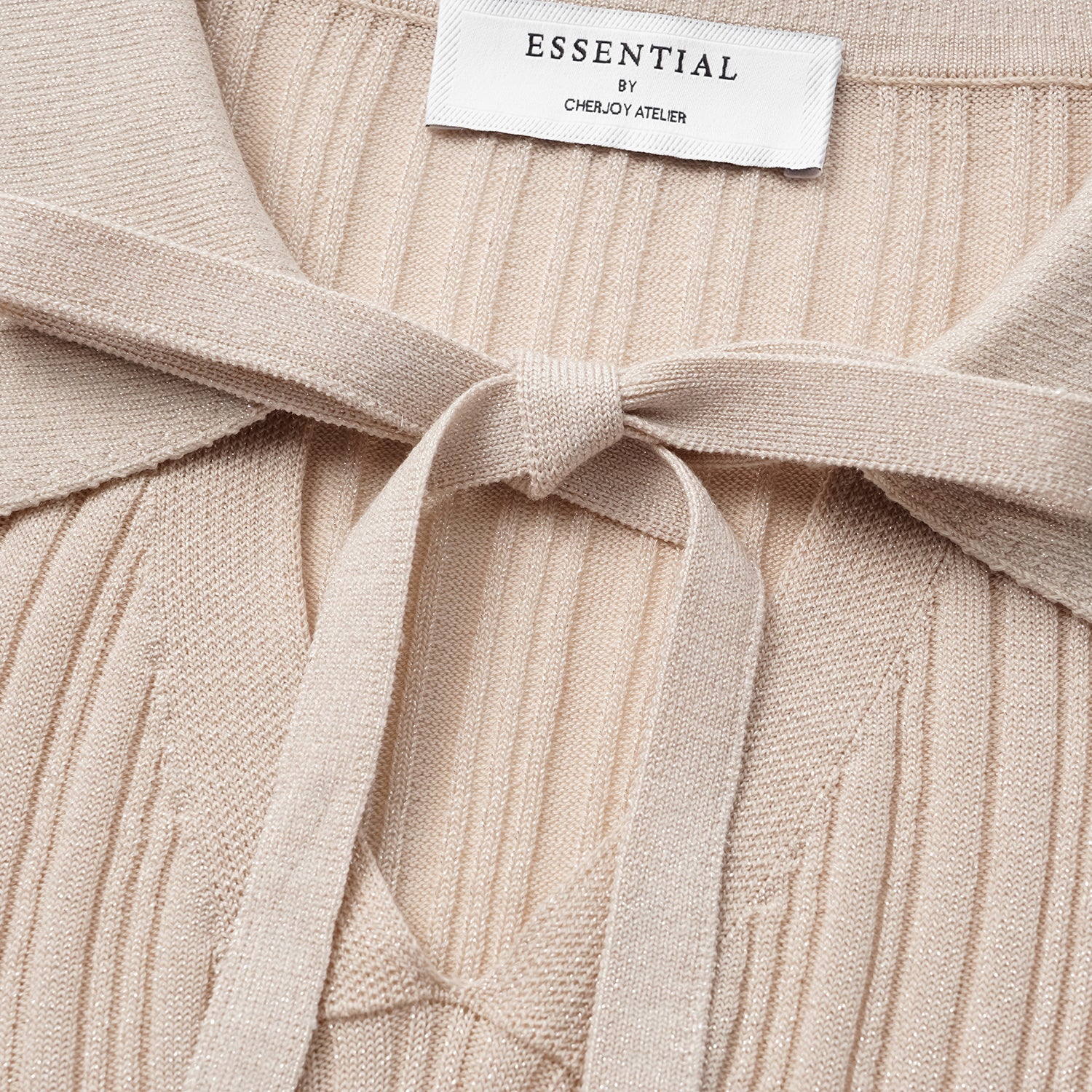 “By Inch."蠶絲針織綁帶上衣—Honey Pearl 蜜珠光