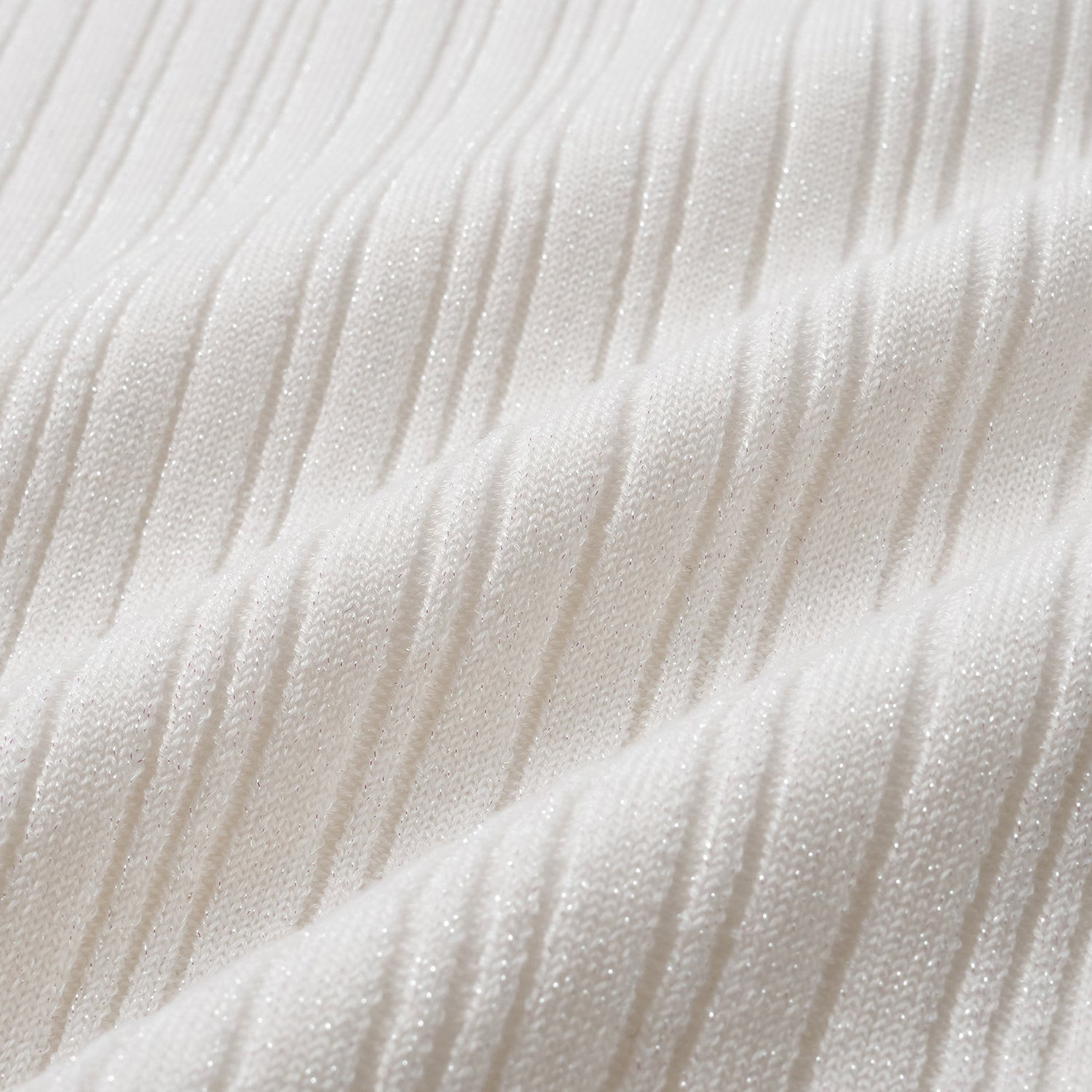 “By Inch." 蠶絲針織綁帶上衣—Pearl Whisper 珍珠絮語