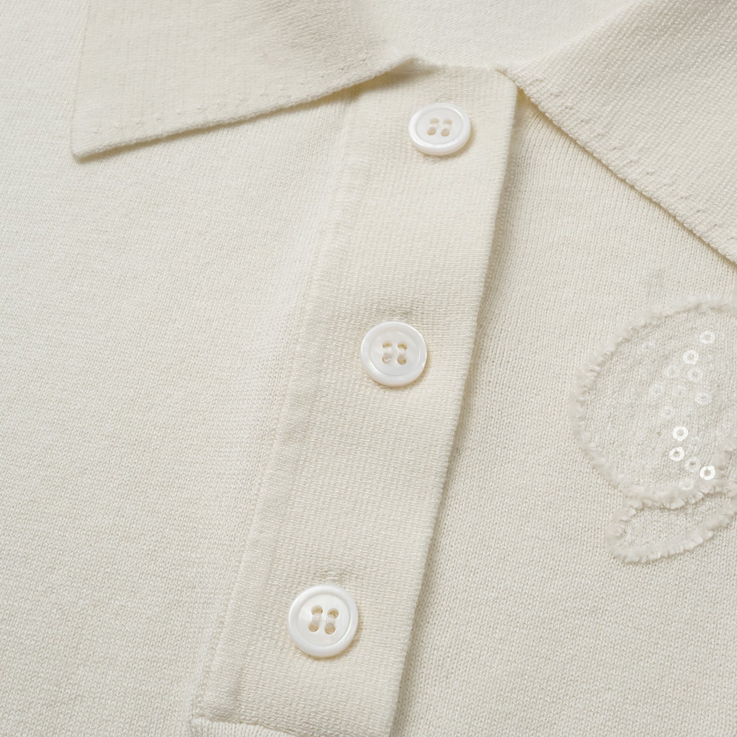 “春意” 立體刺綉工藝蠶絲針織輕國風休閒上衣—Ivory