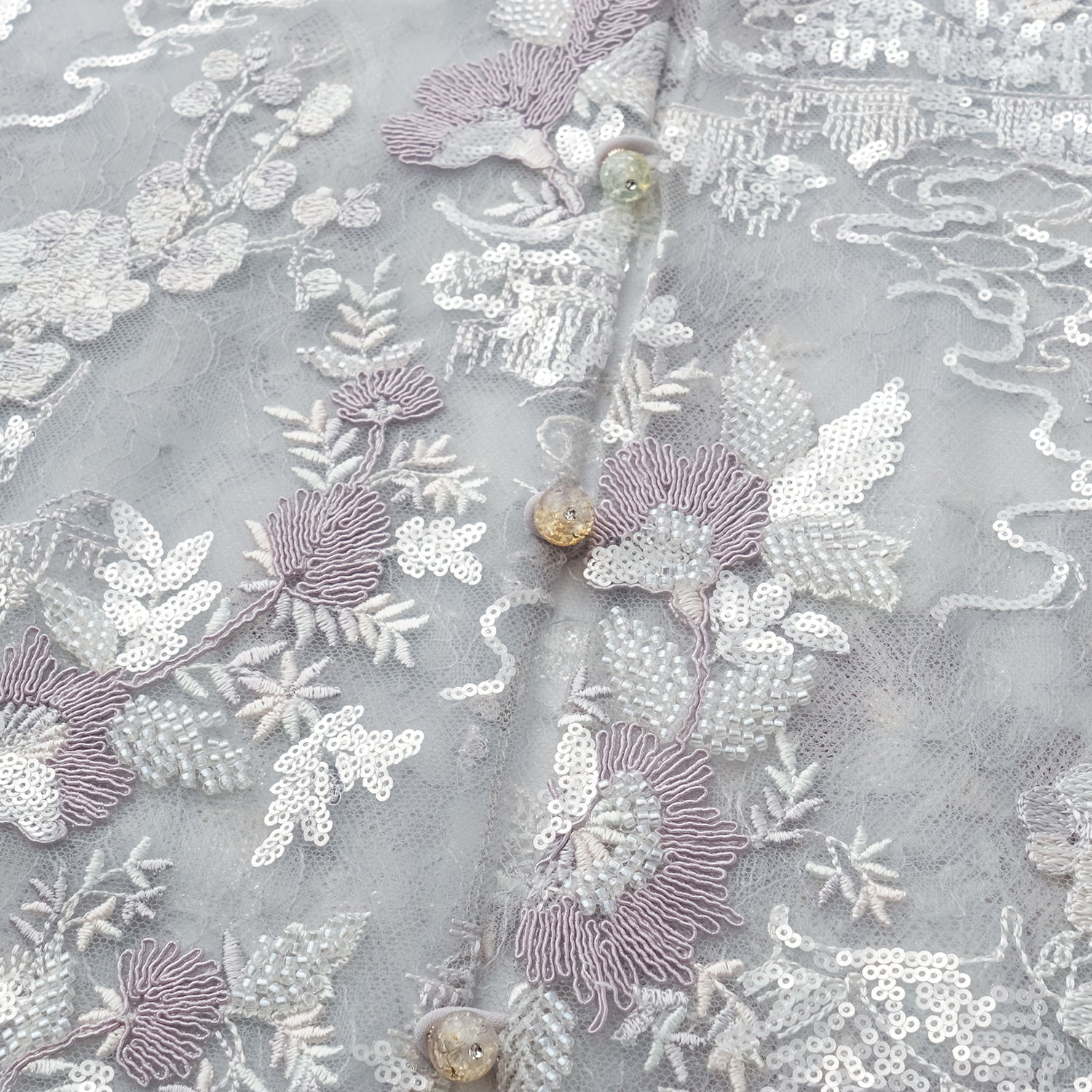 "Imperial Garden Teatime" 點景白描奢華珠繡蕾絲輕國風長版馬甲—Woven Breeze聽風絮