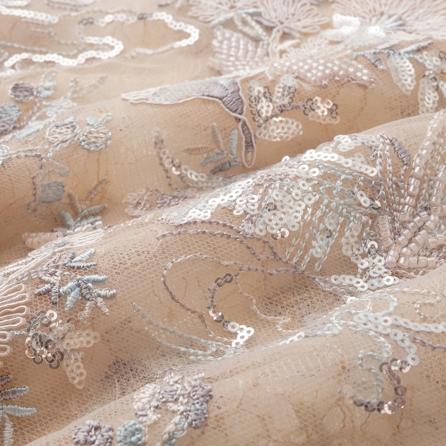 "Imperial Garden Teatime" 點景白描奢華珠繡蕾絲輕國風長版馬甲—Petal Silhouette花間影