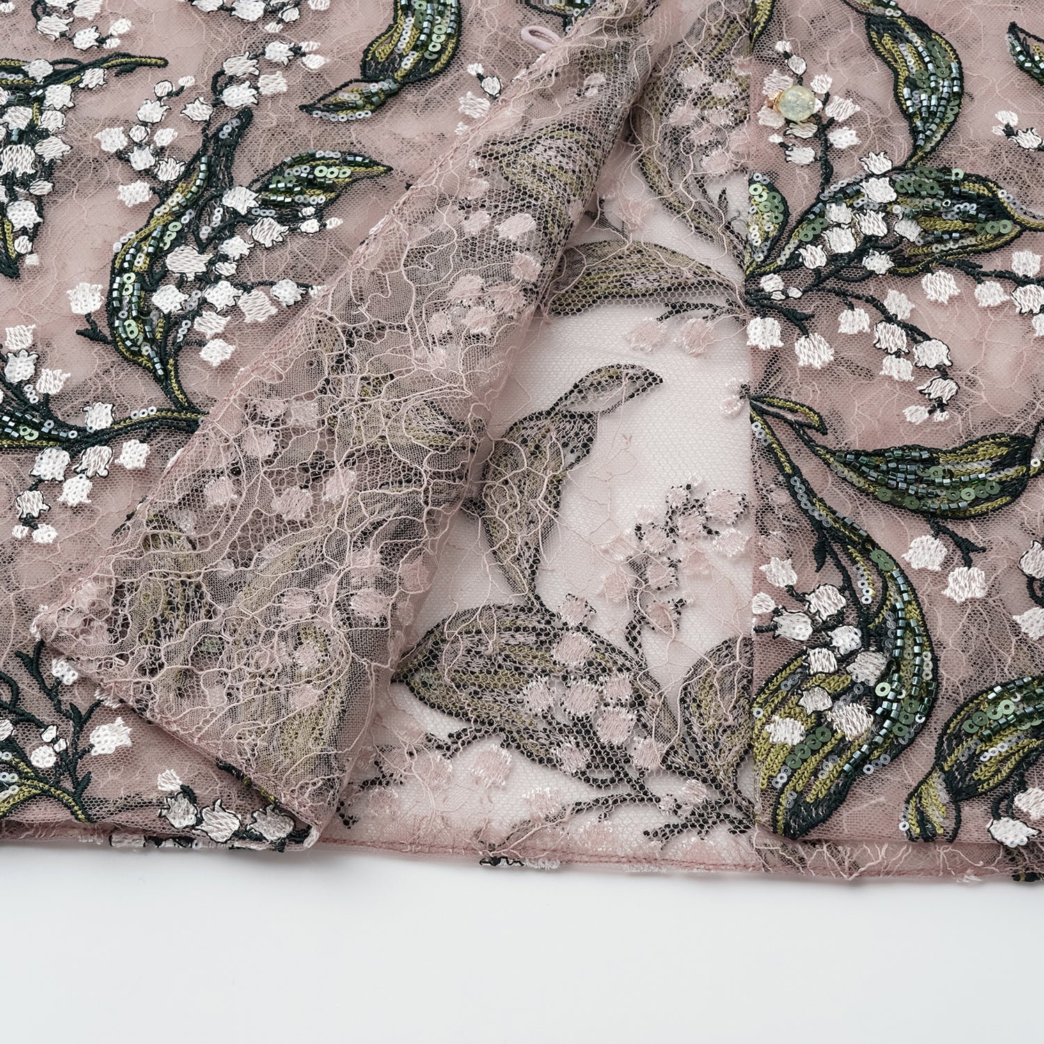 "Imperial Garden Teatime." 奢華珠繡蕾絲Oversized輕國風罩衫—Jade Aroma翠影凝香