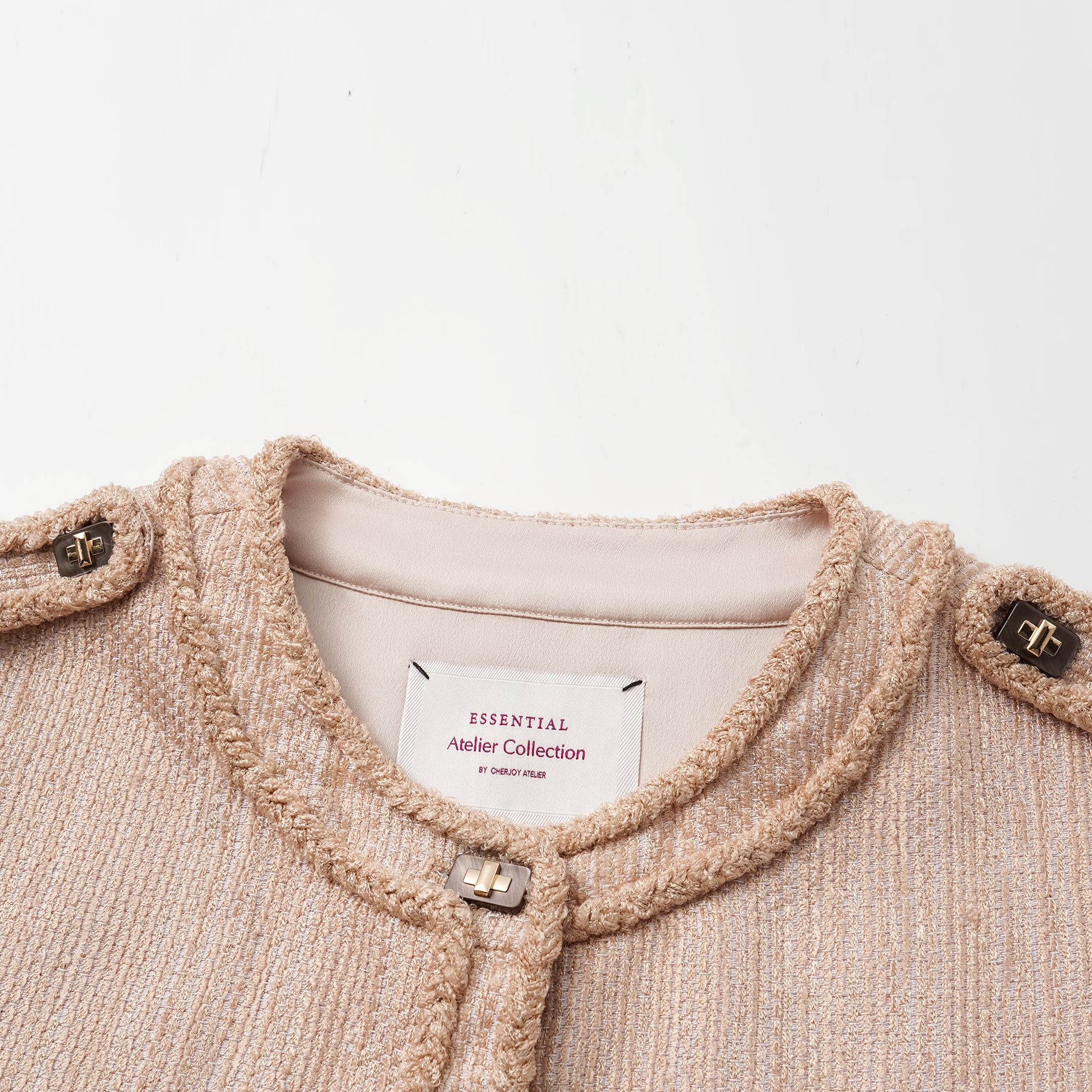 "Weekend at Monaco." 西班牙輕薄花呢馬甲背心— Amber Gold