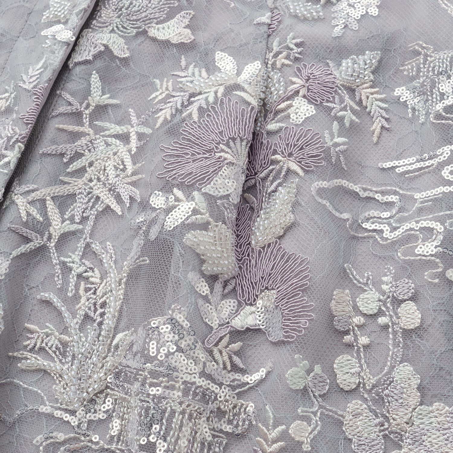 "Imperial Garden Teatime"點景白描奢華珠繡輕國風蕾絲短褲—Woven Breeze聽風絮