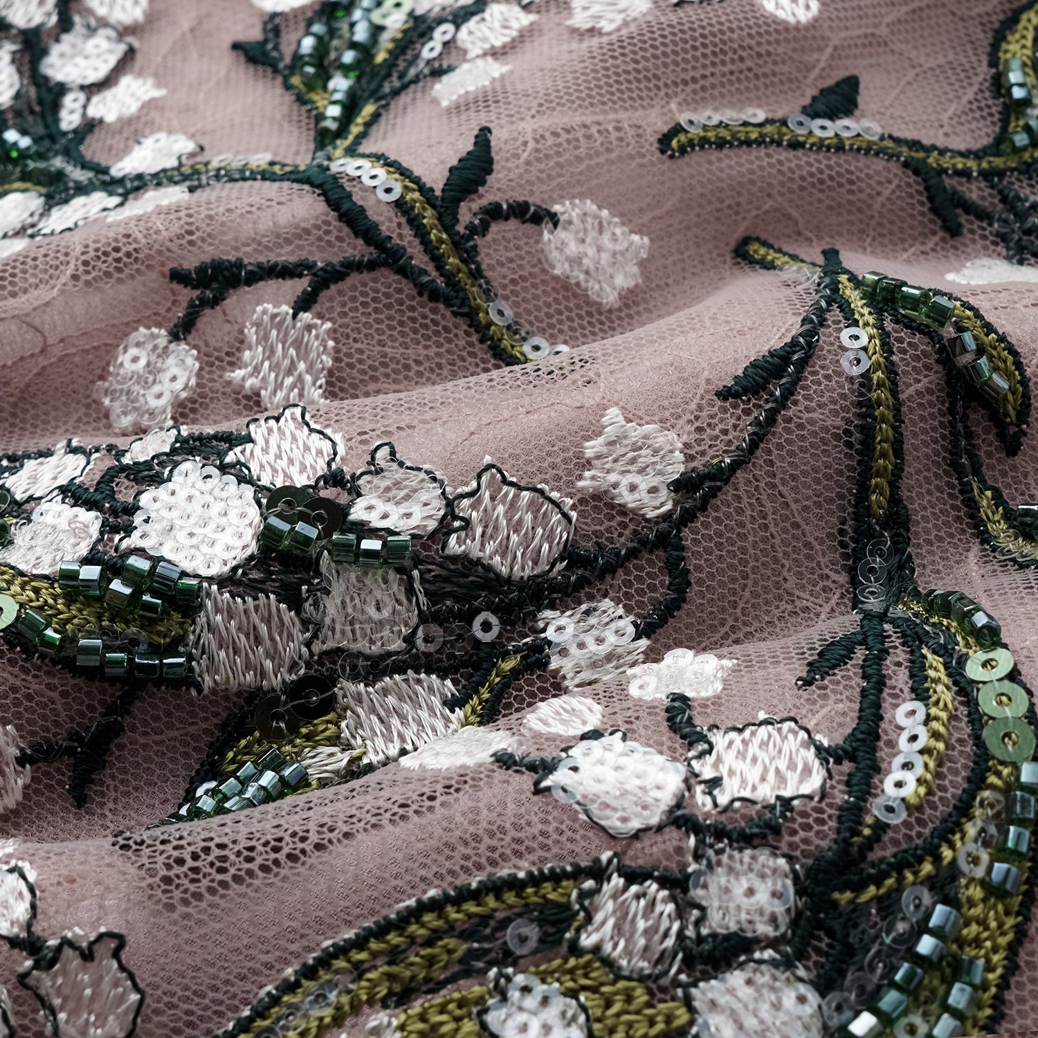 "Imperial Garden Teatime."  奢華珠繡蕾絲短褲—Jade Aroma翠影凝香